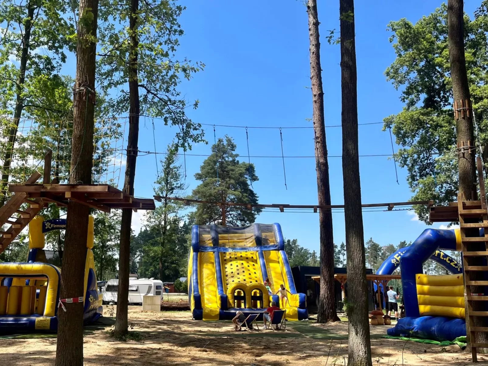 Treehouse 2-Outside