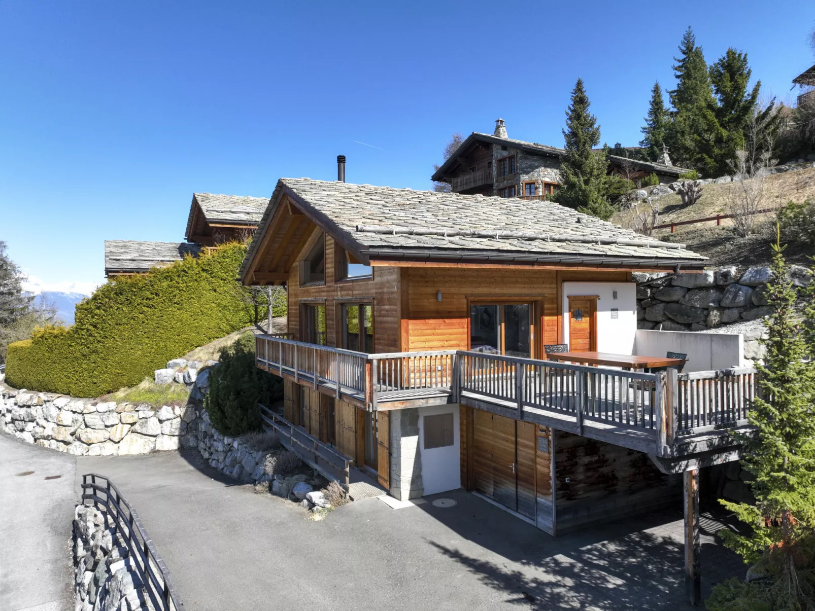 Chalet Roose-Outside