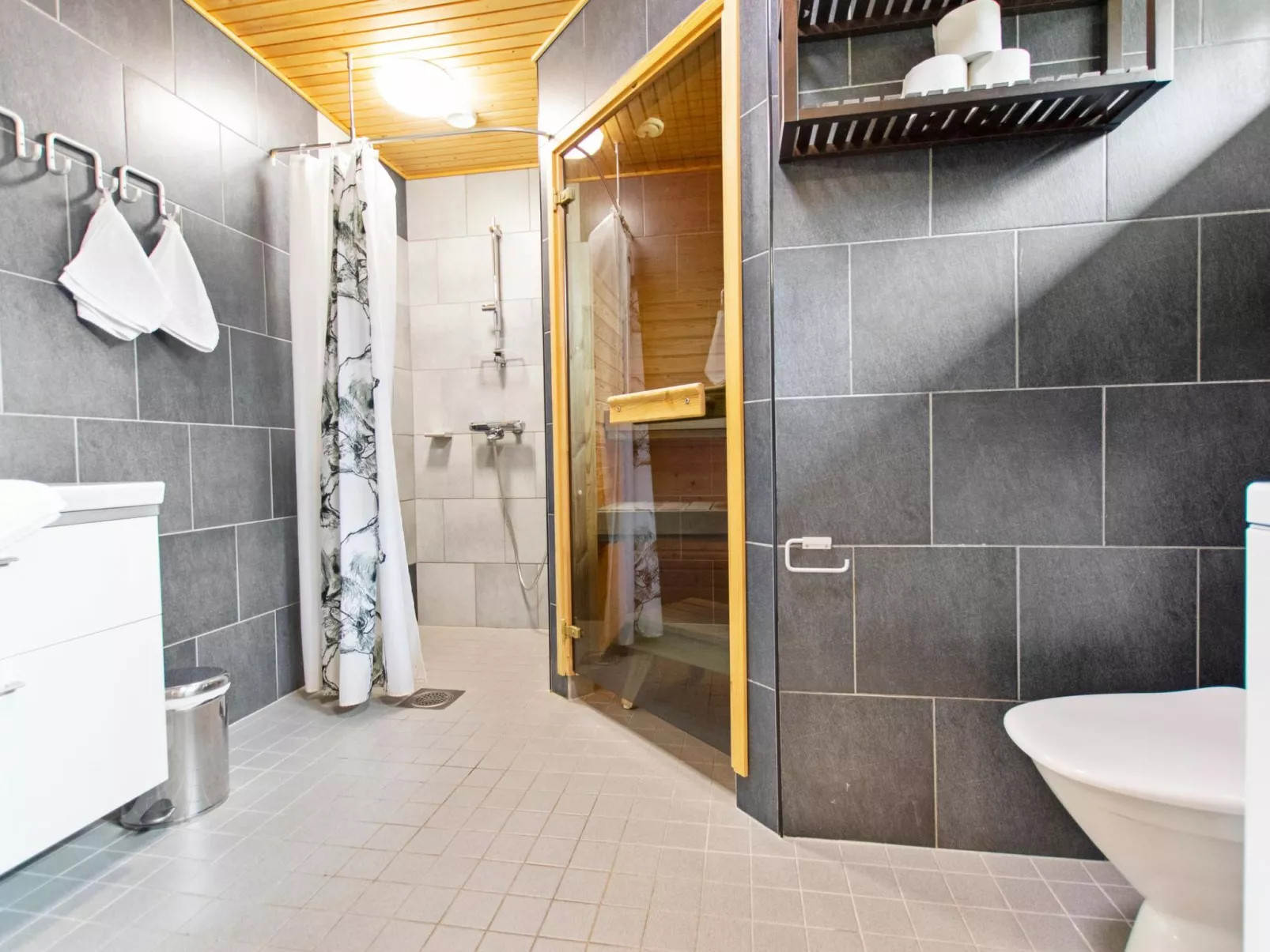 Haapala suites 13-Inside