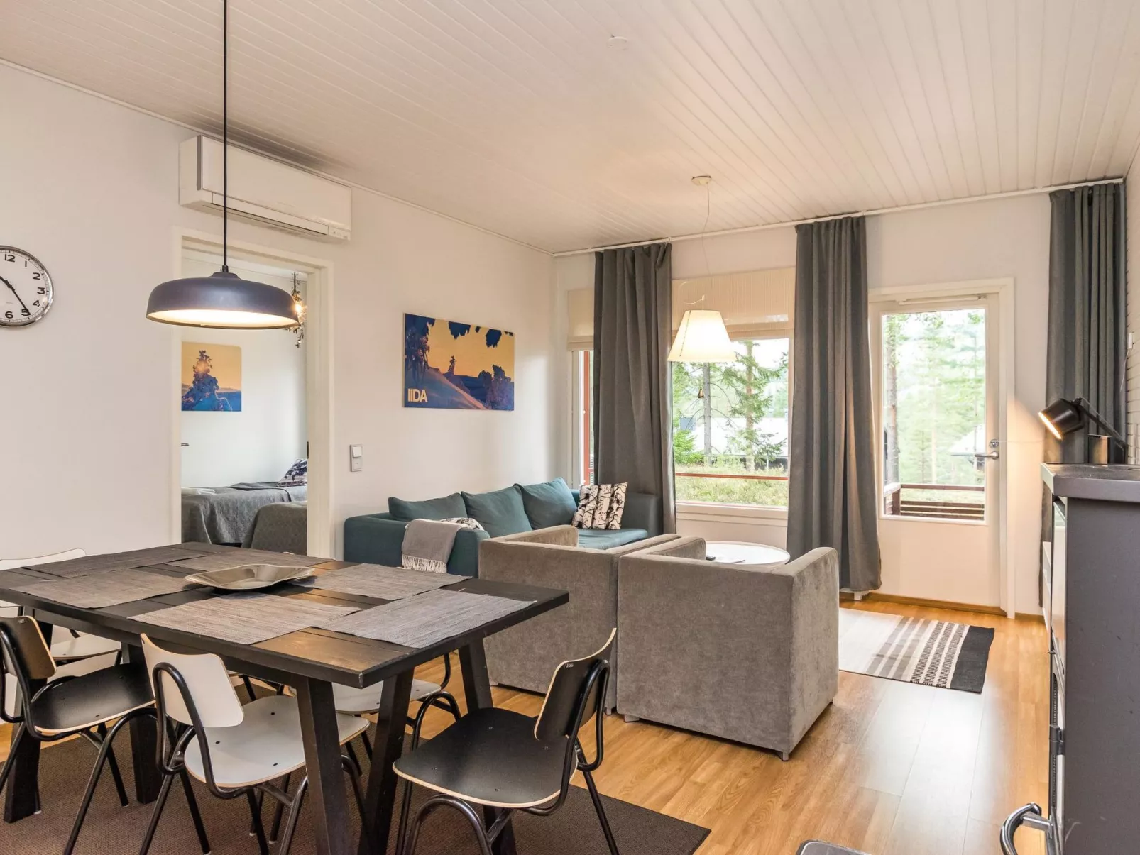 Haapala suites 16-Inside