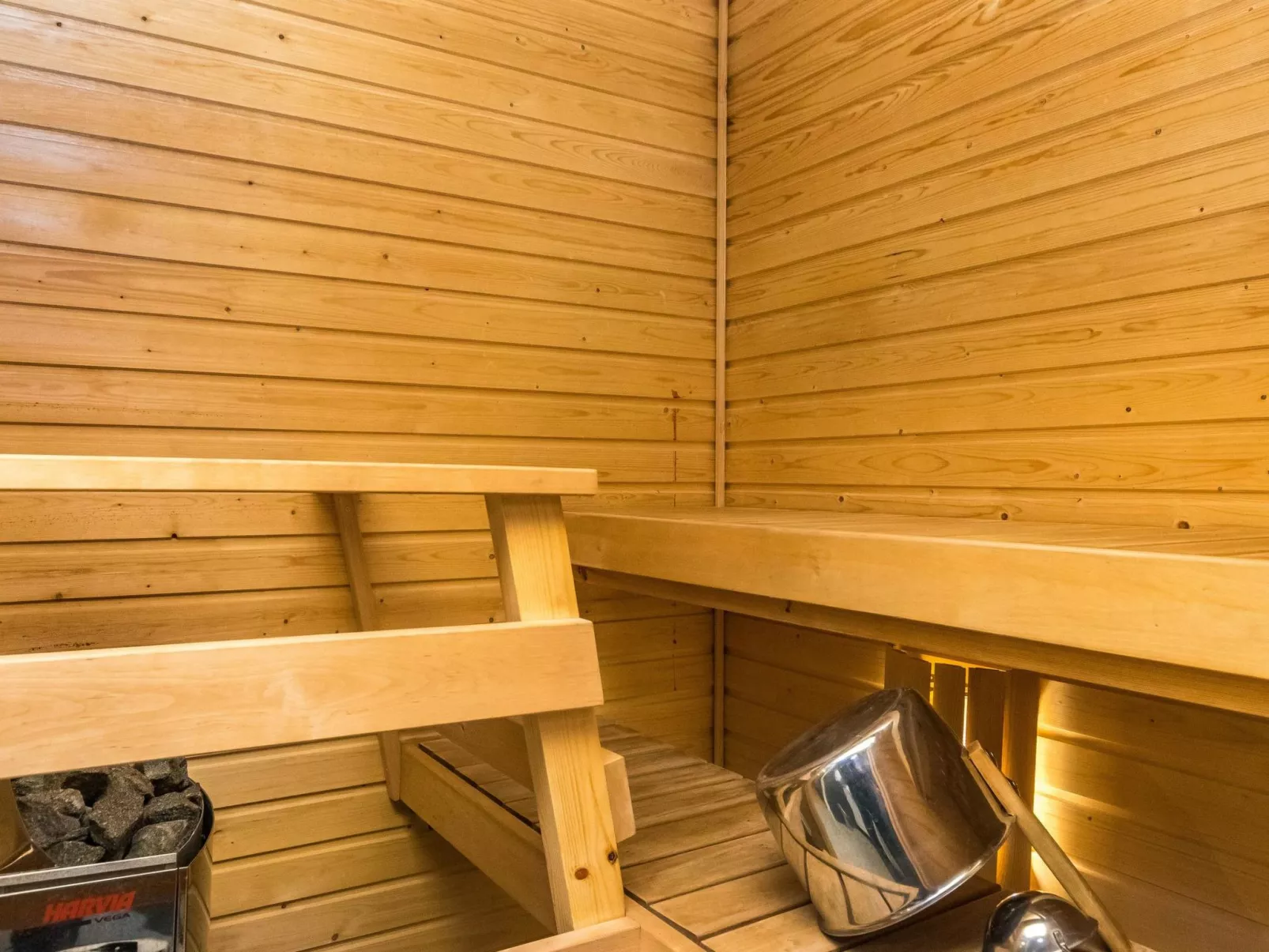 Haapala suites 16-Inside