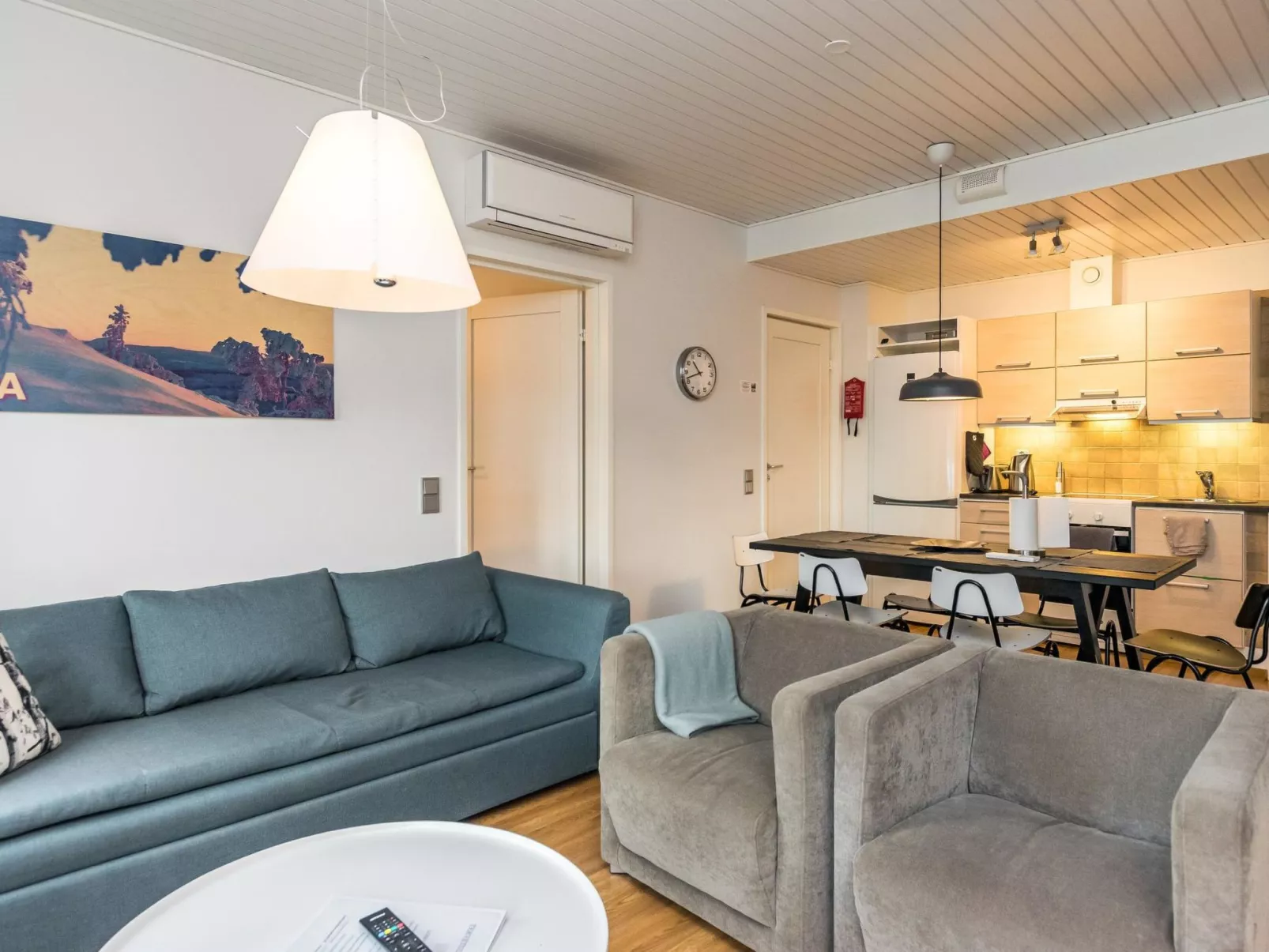 Haapala suites 17-Inside