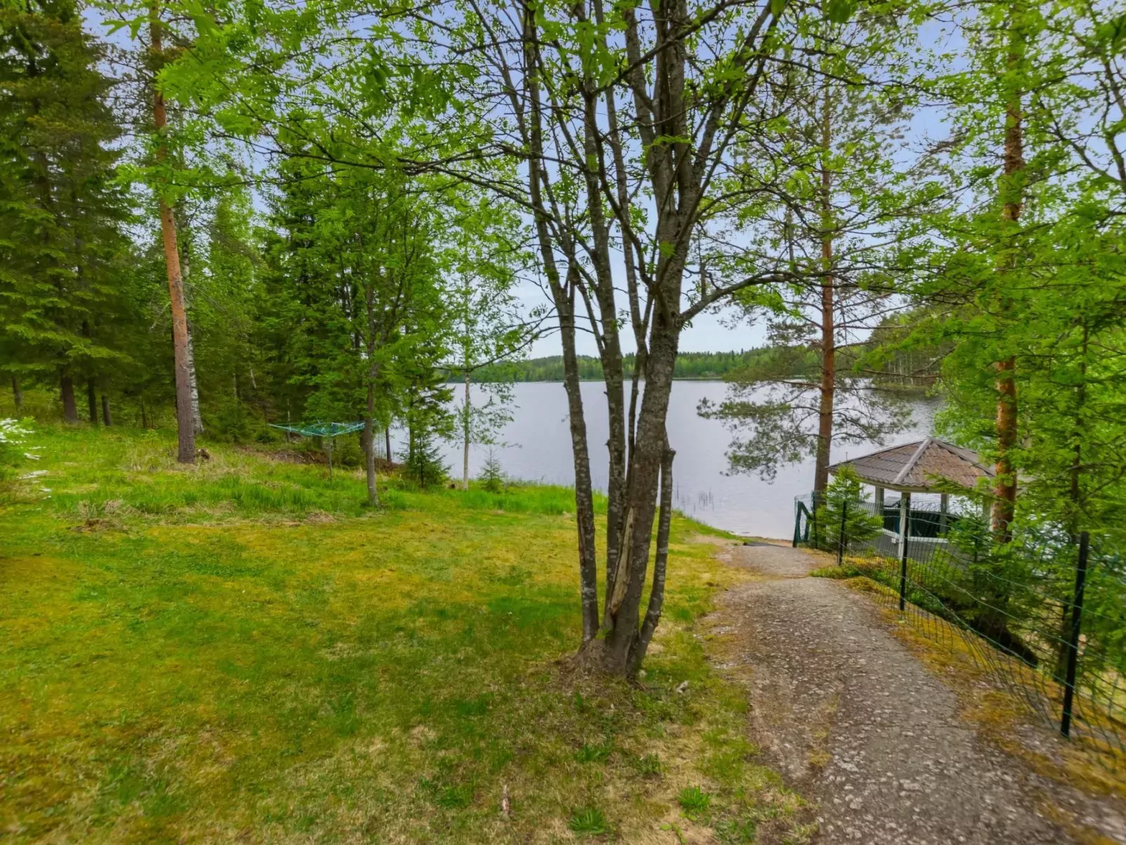 Kiikkukallio-Draußen