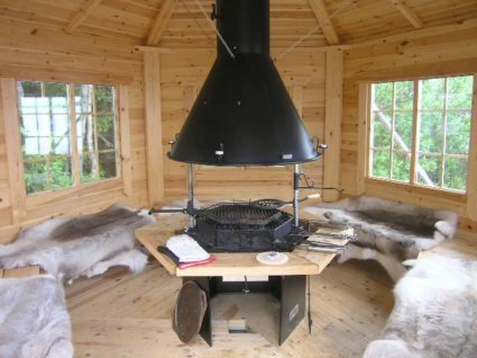 Taivaanranta-Outside