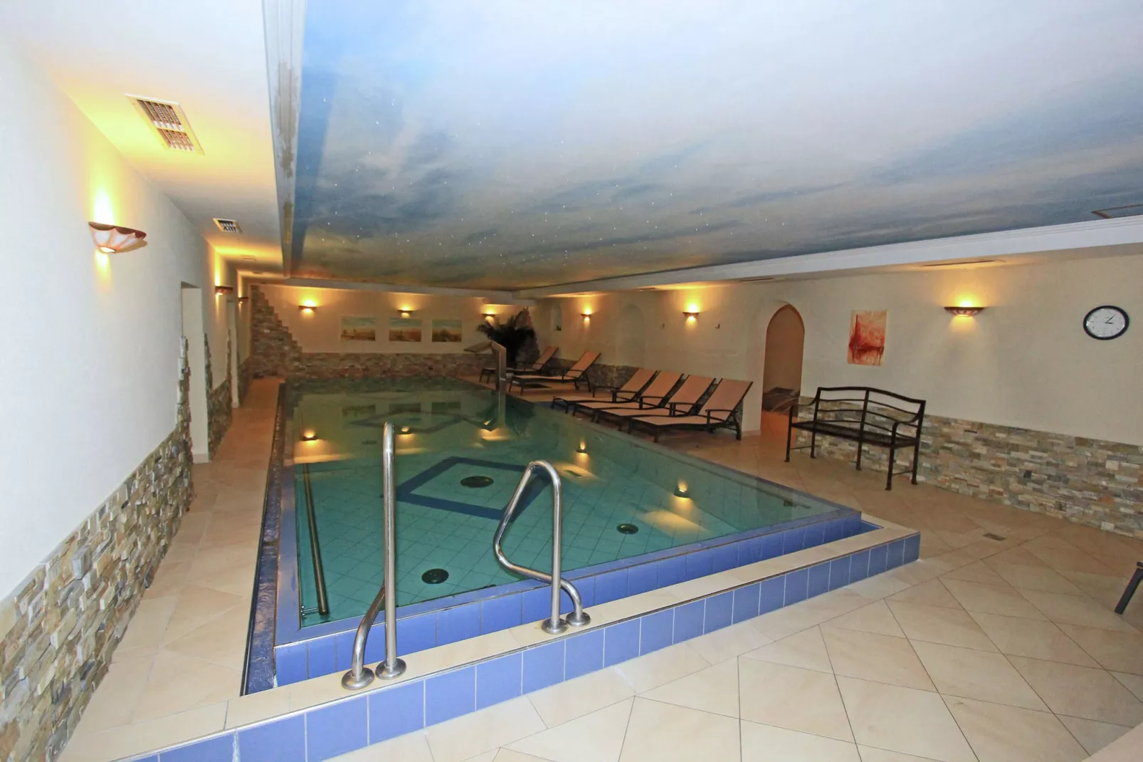 Almrose-Pool