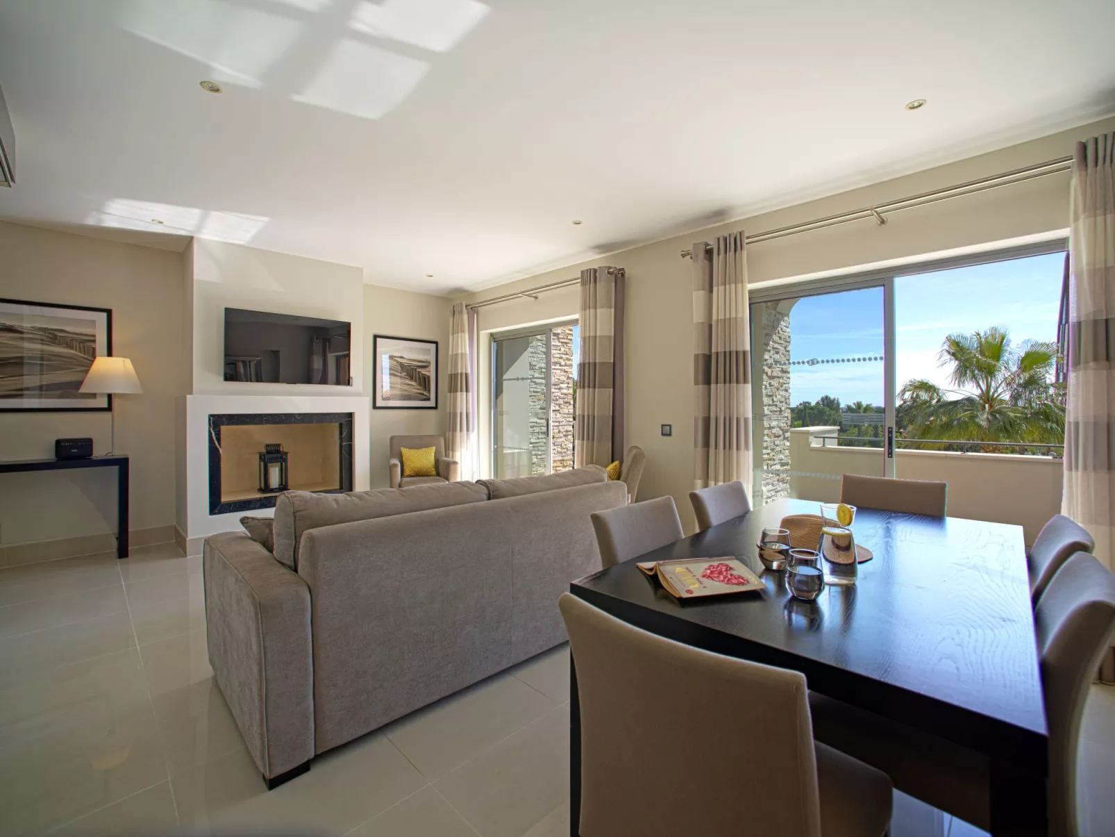 Pine Hills Cristal-Inside