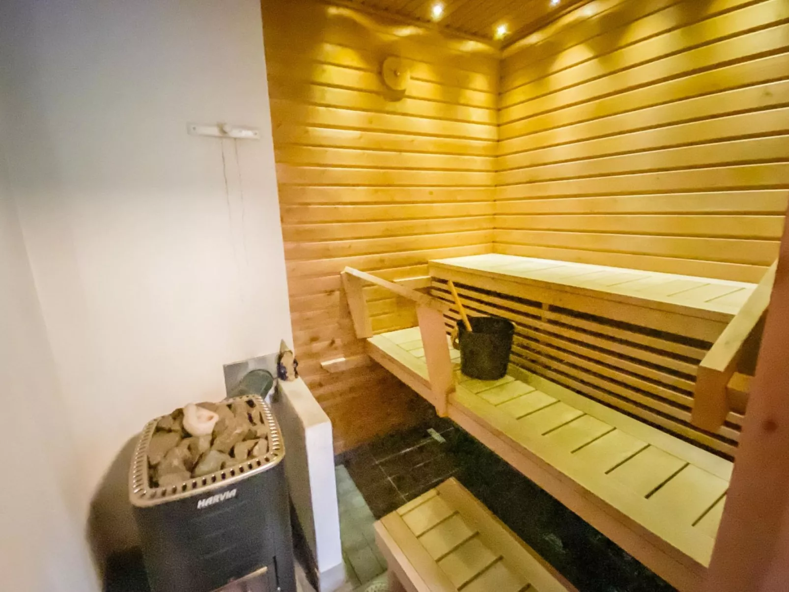 Villa sipilä-Inside