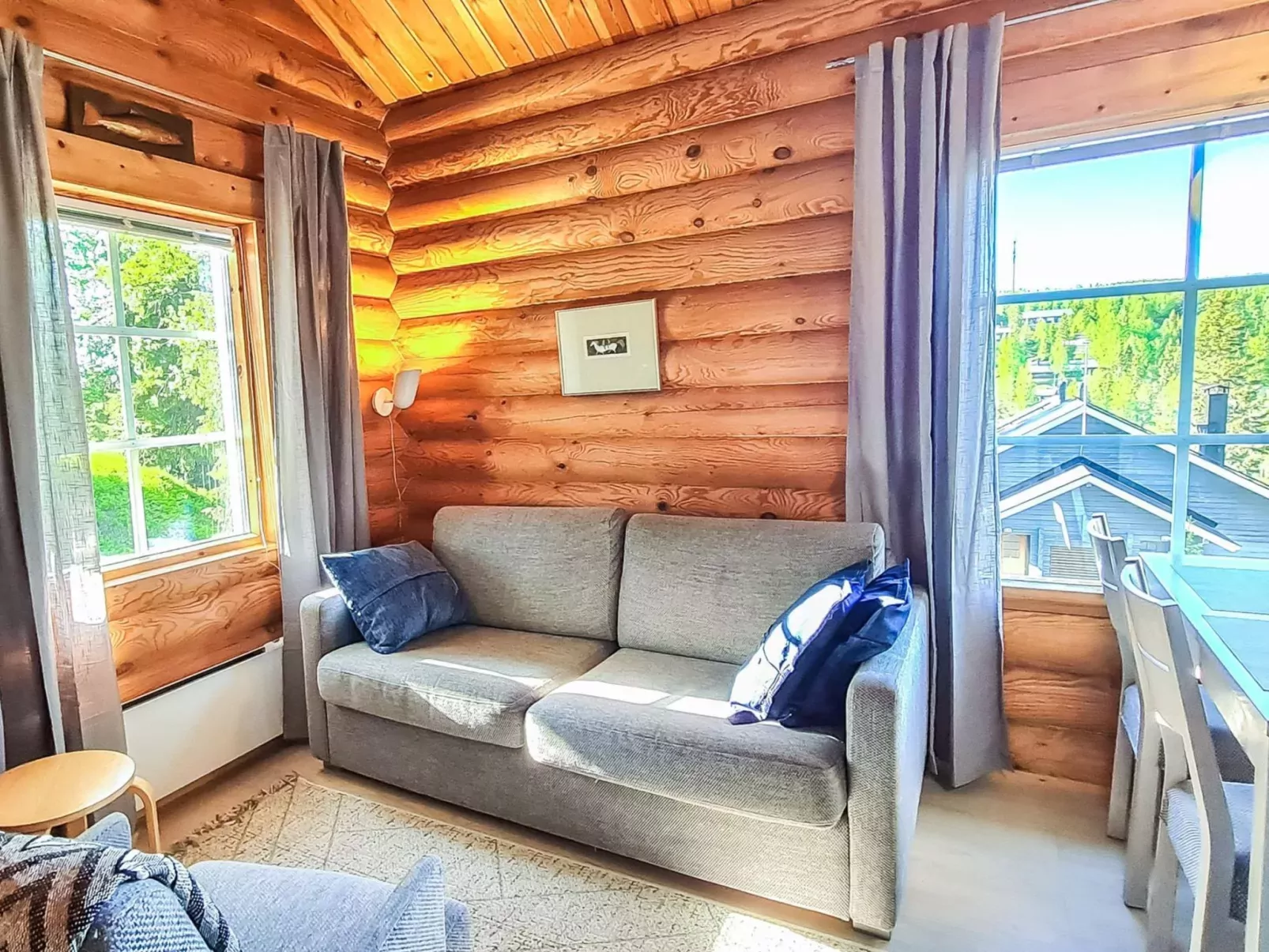 Vuosselinkulma 1-Inside