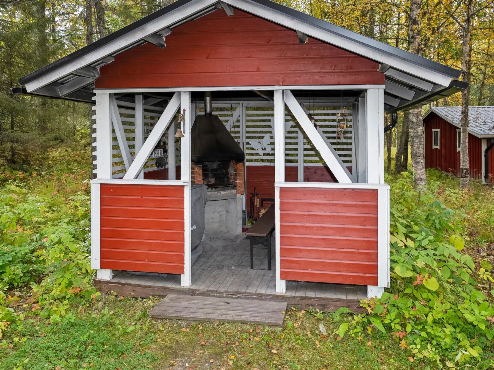 Vuorimäki-Outside
