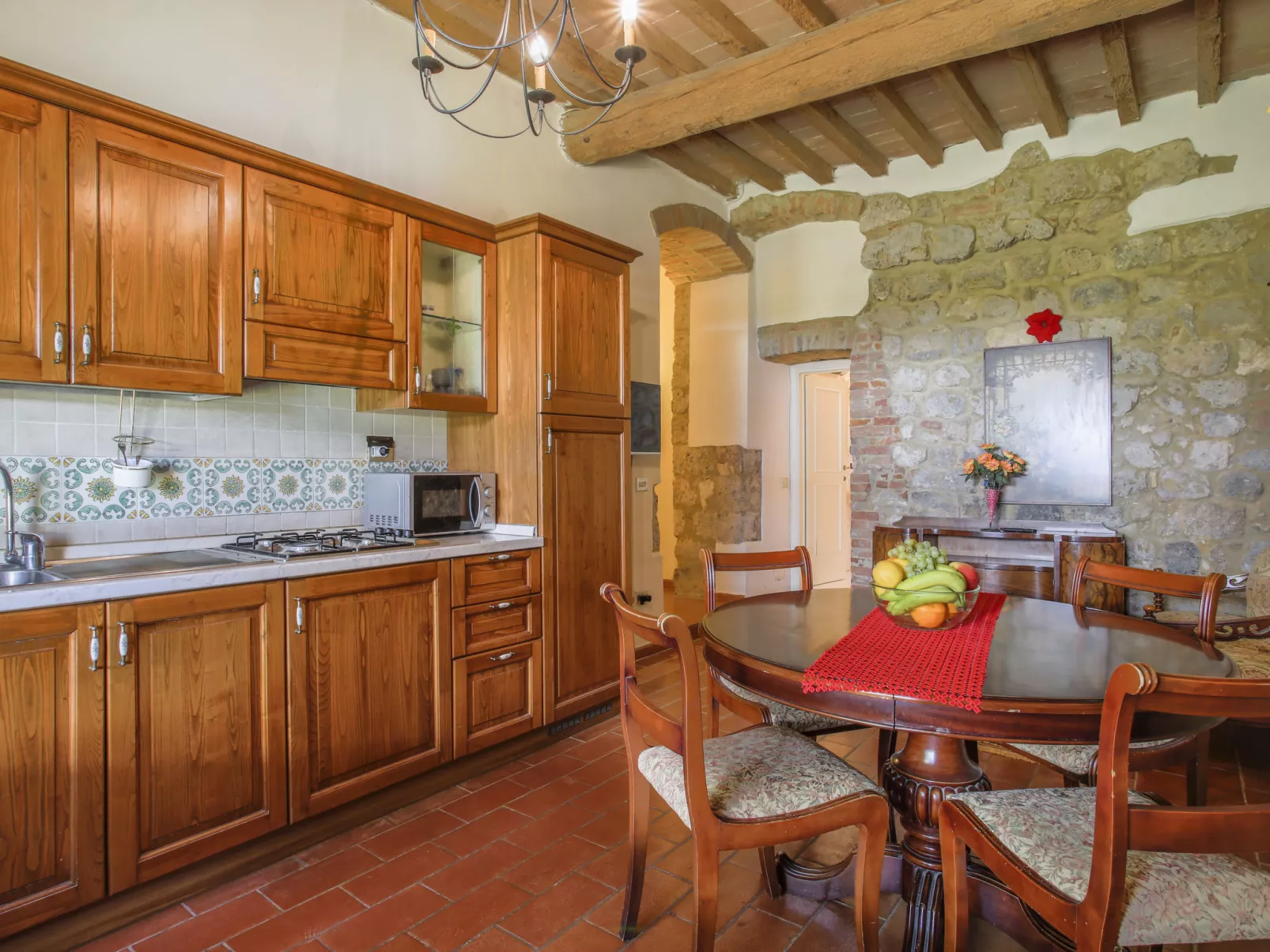 Fattoria Petraglia - Loggiato-Inside