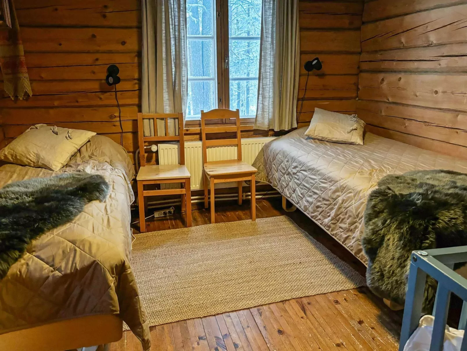 Domnan pirtti-Drinnen