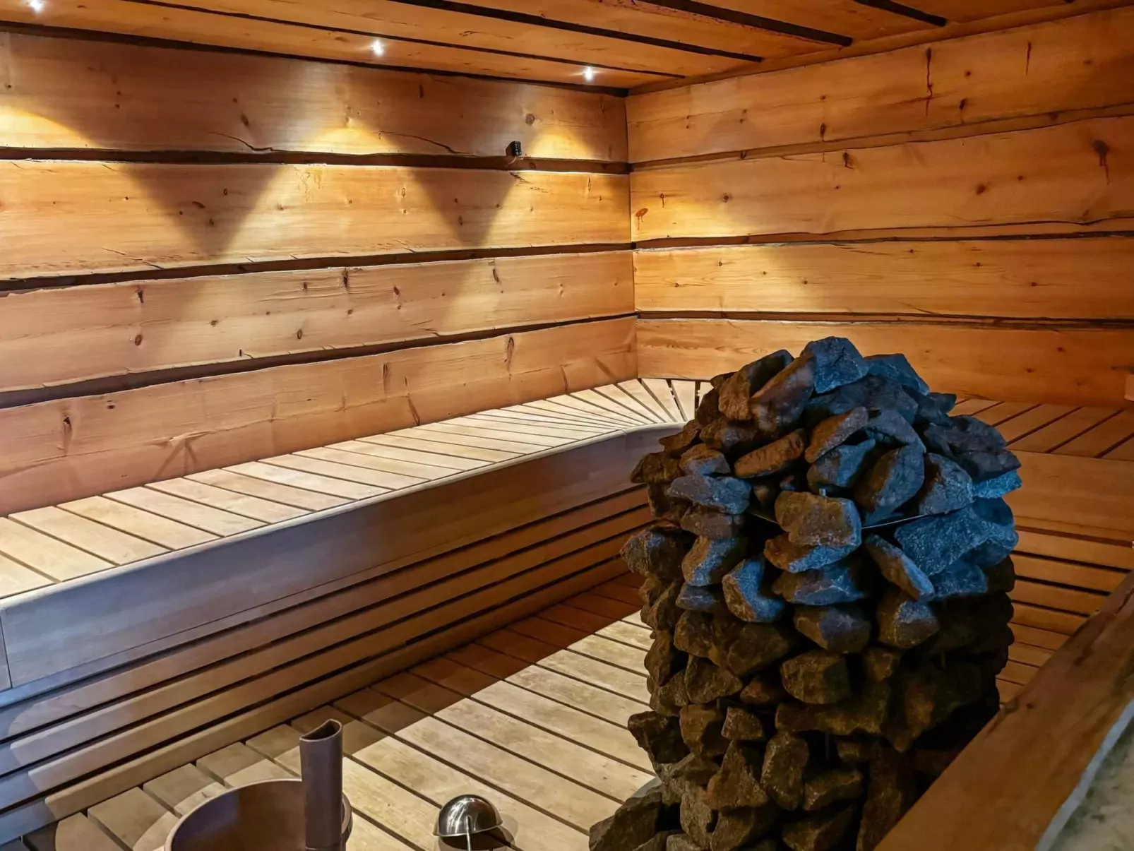 Domnan pirtti-Draußen