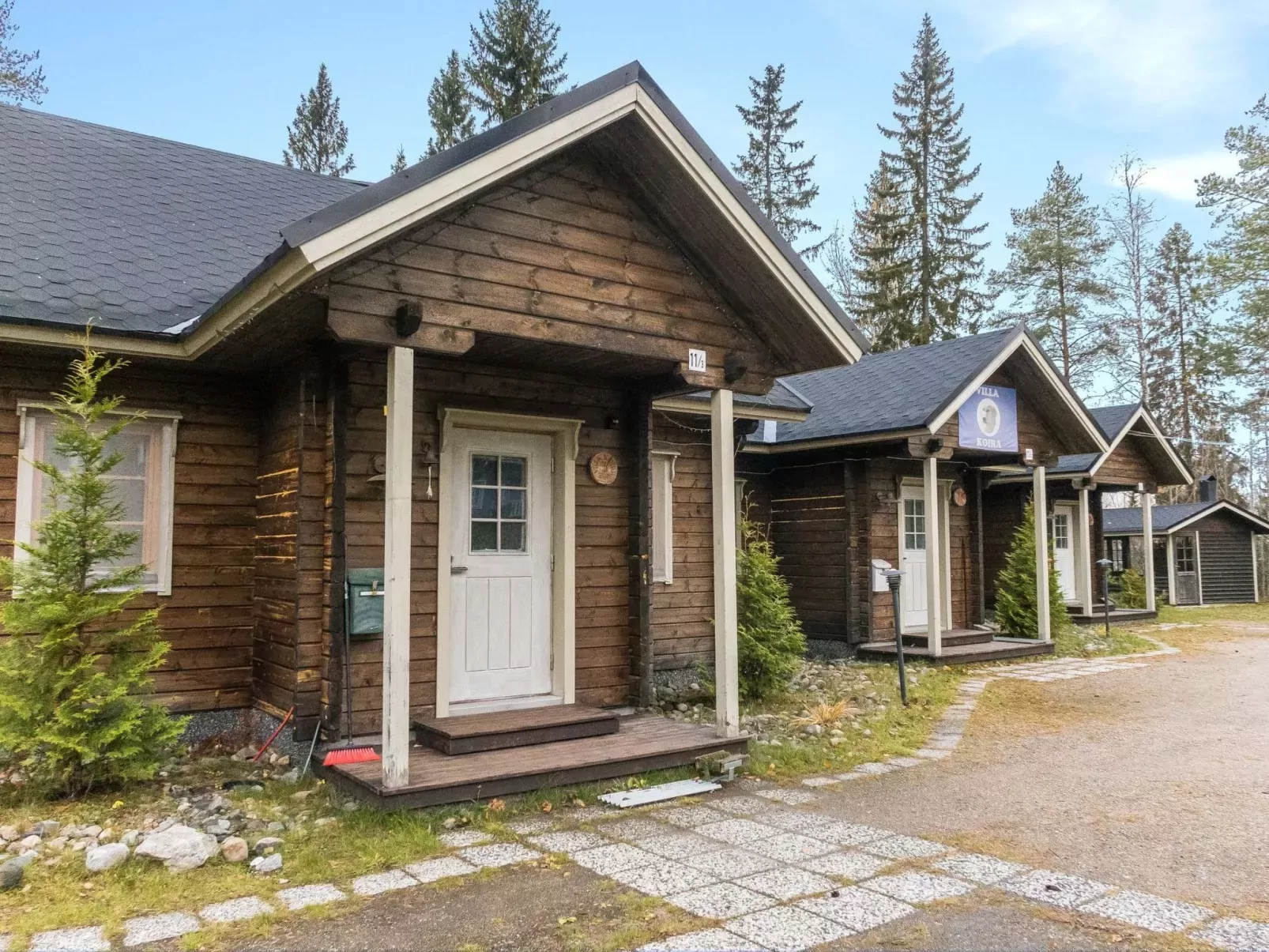 Villa koira nr3-Draußen