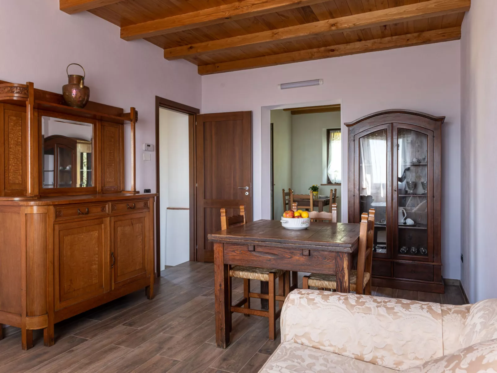 Civitella-Inside