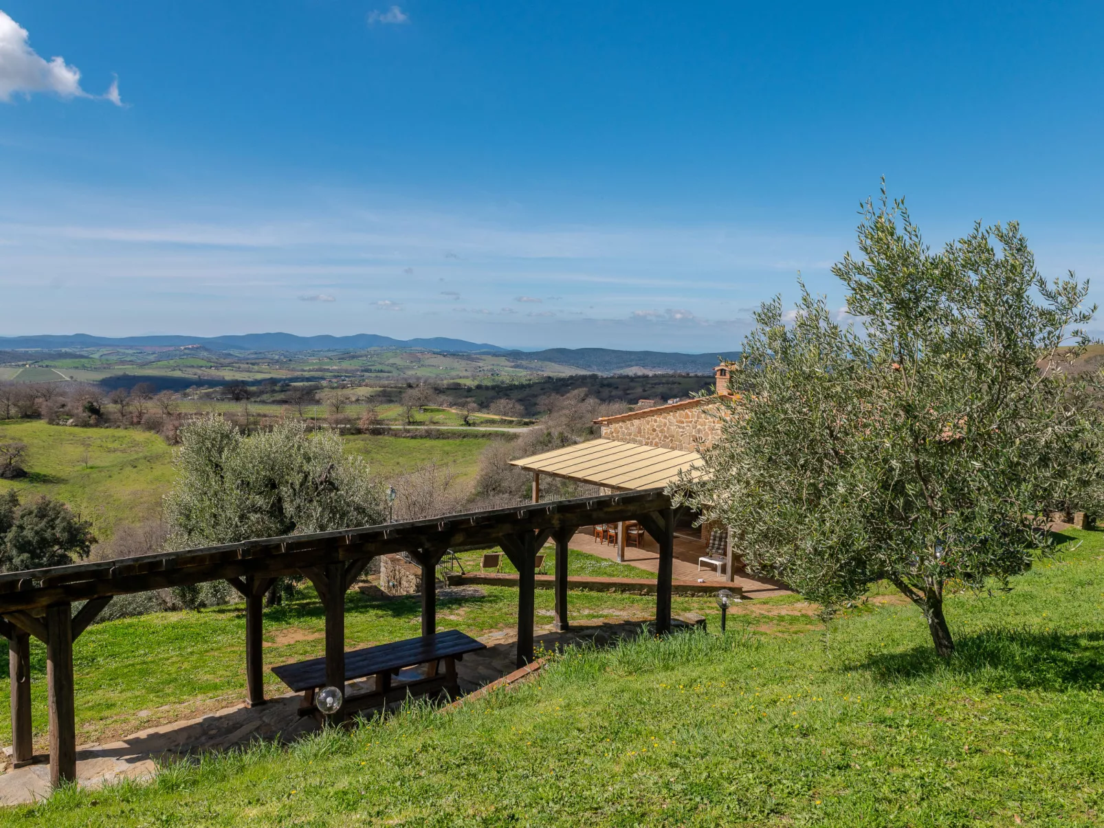 Civitella-Outside