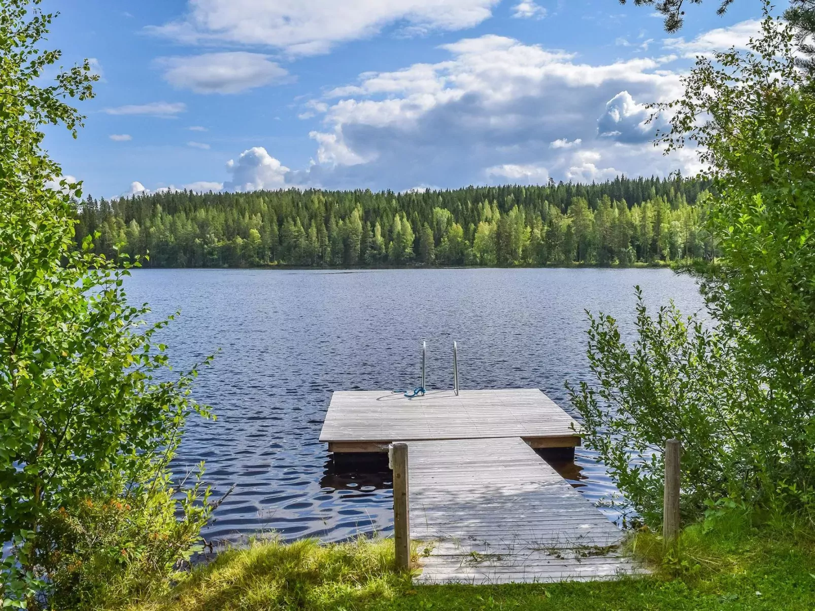 Lekojärven herra-Outside