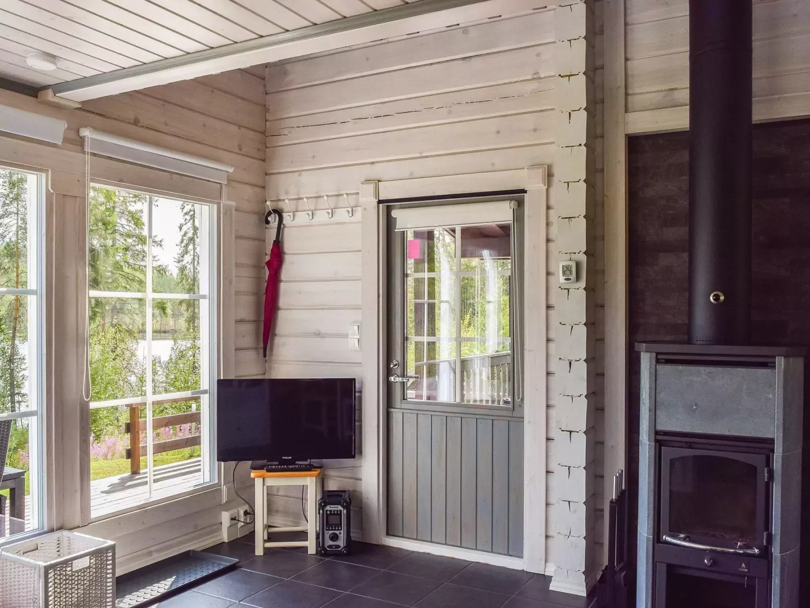Lekojärven herra-Inside