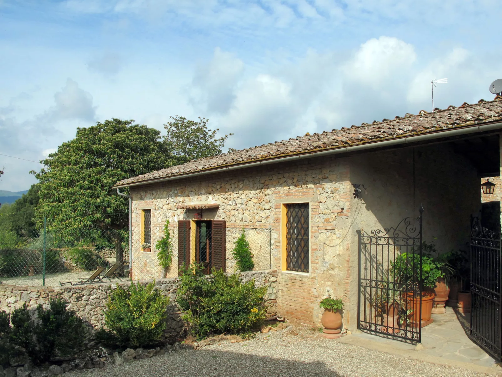 Il Nespolo-Inside