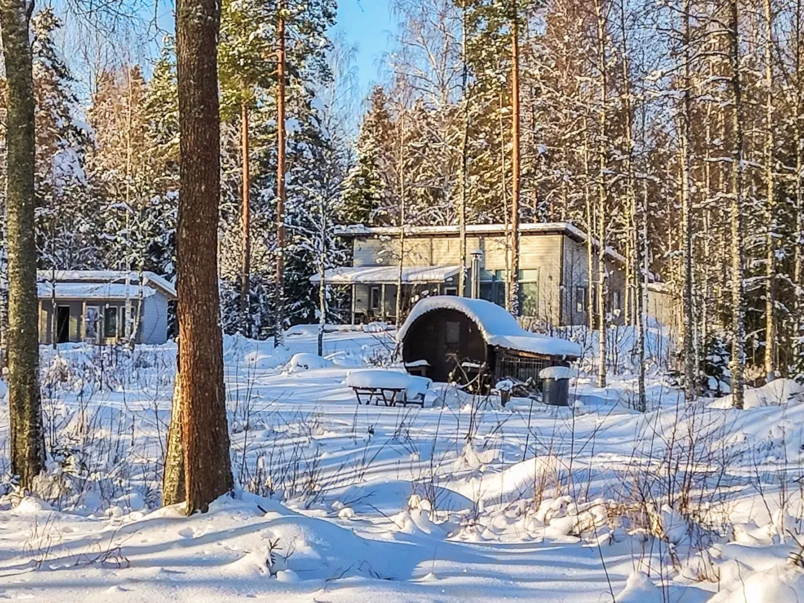 Annelinniemi-Outside