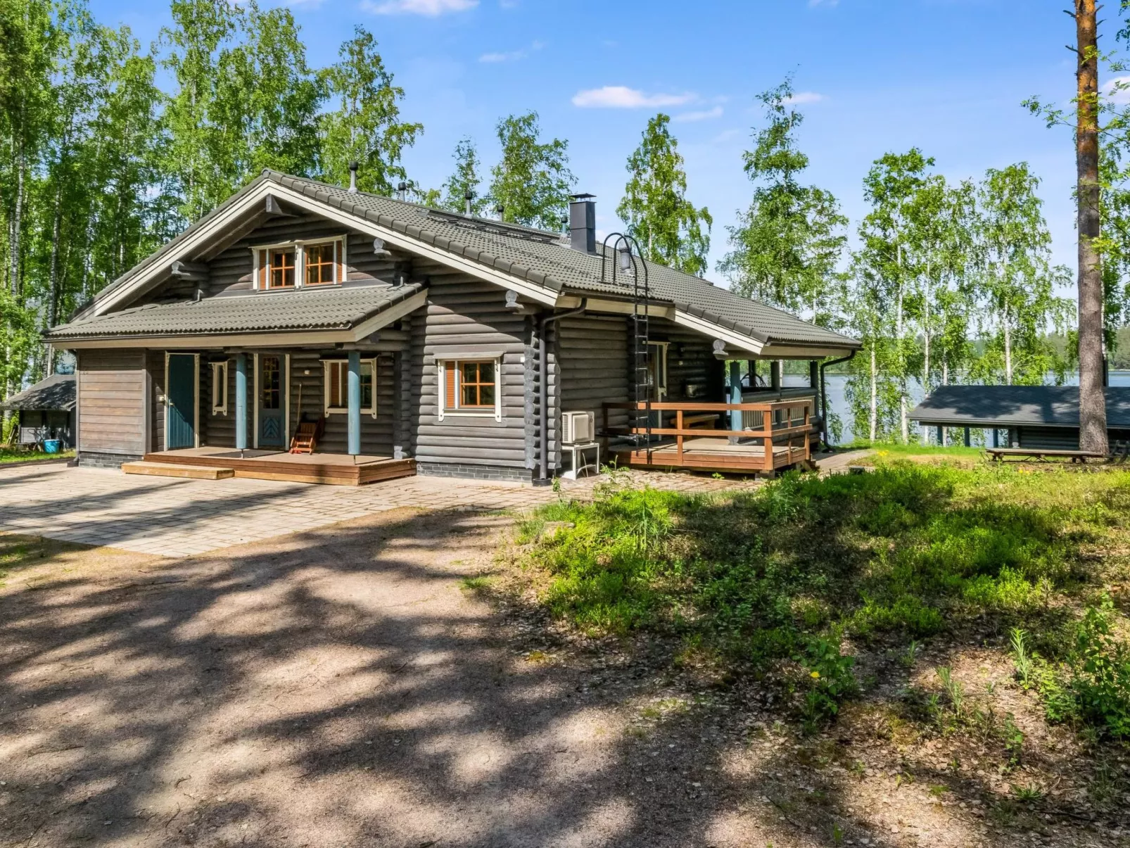 Villa kotikoivu-Outside