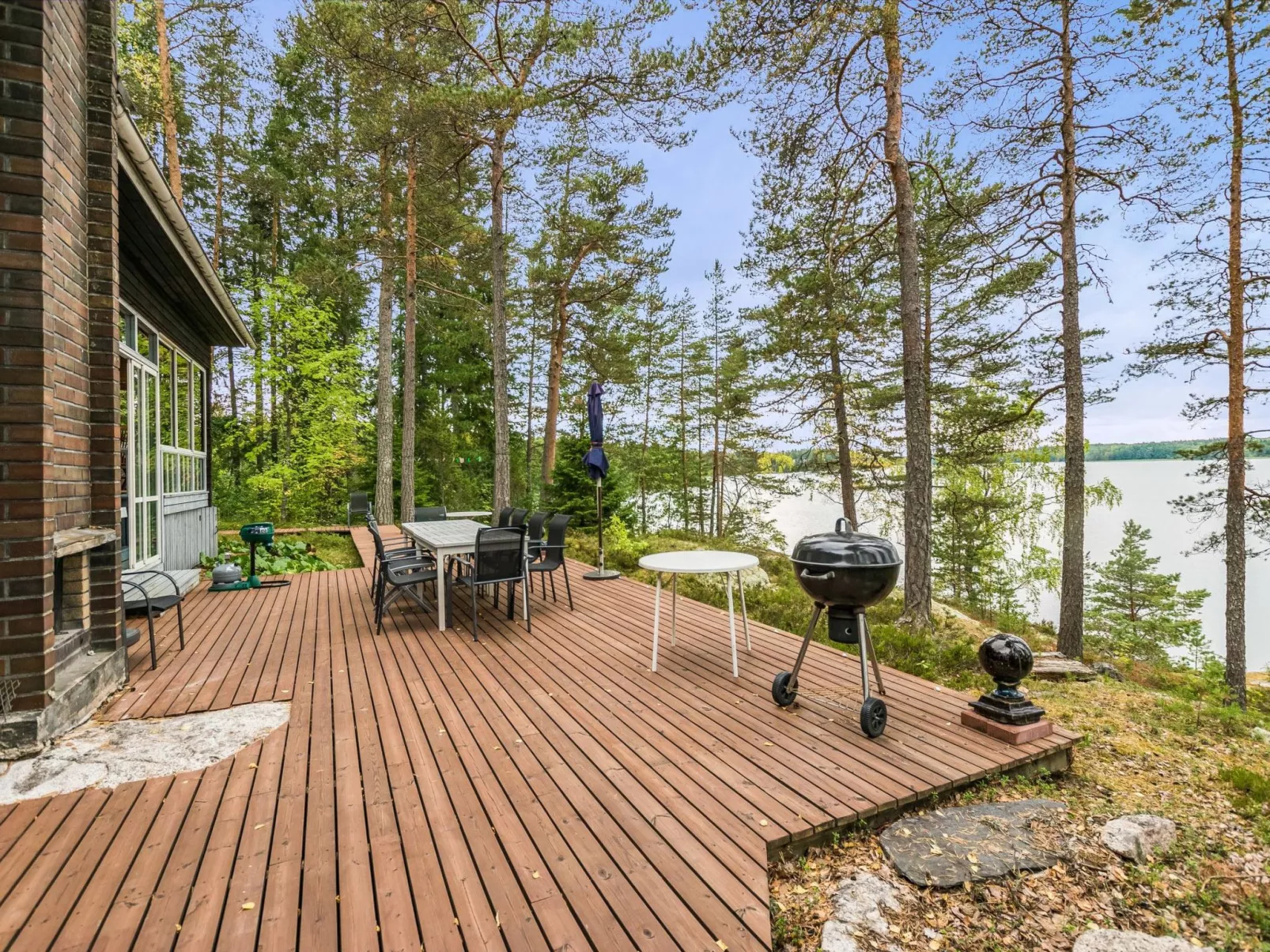 Ranta-iivari-Outside