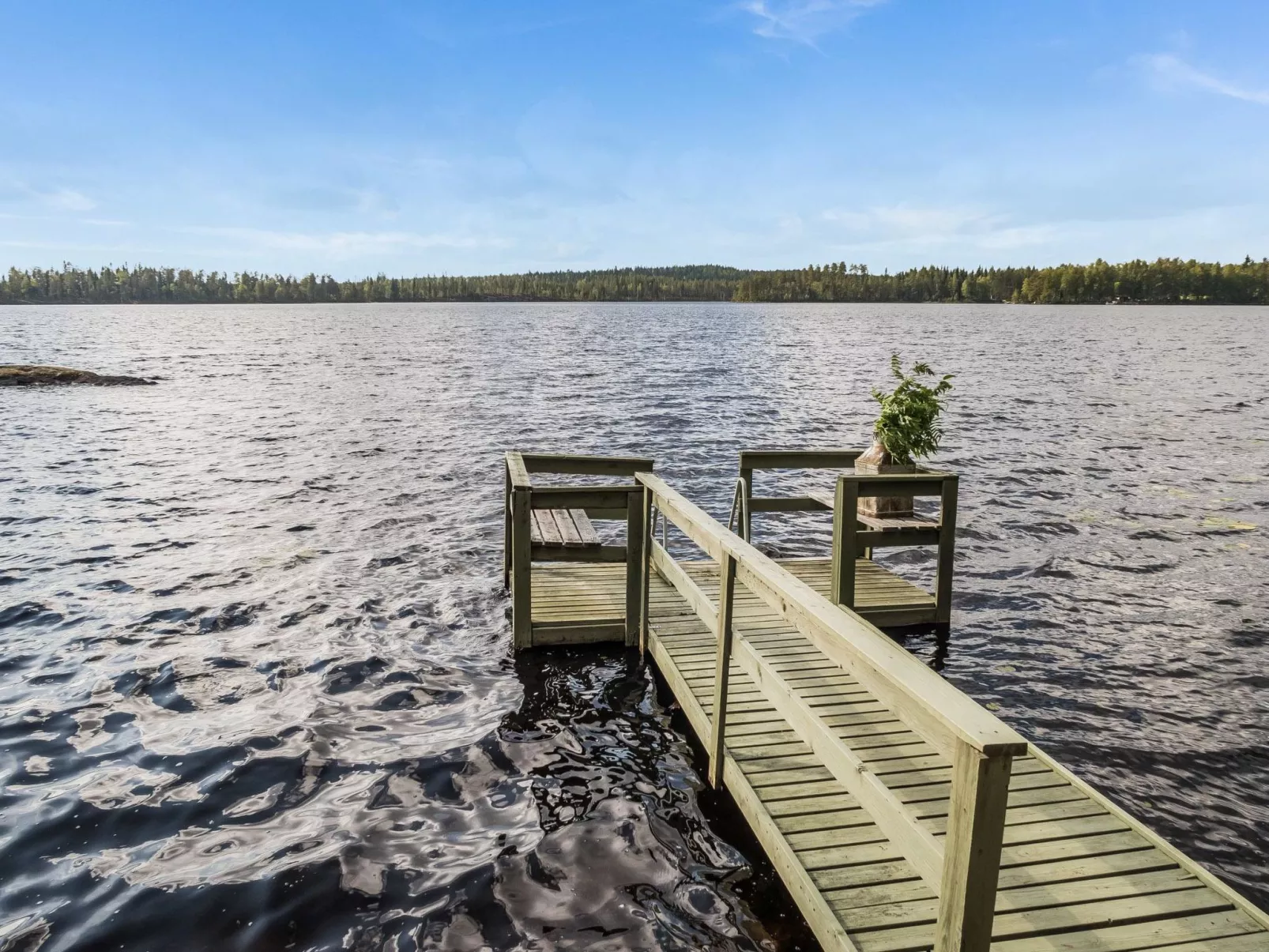 Huotarin mökki-Outside