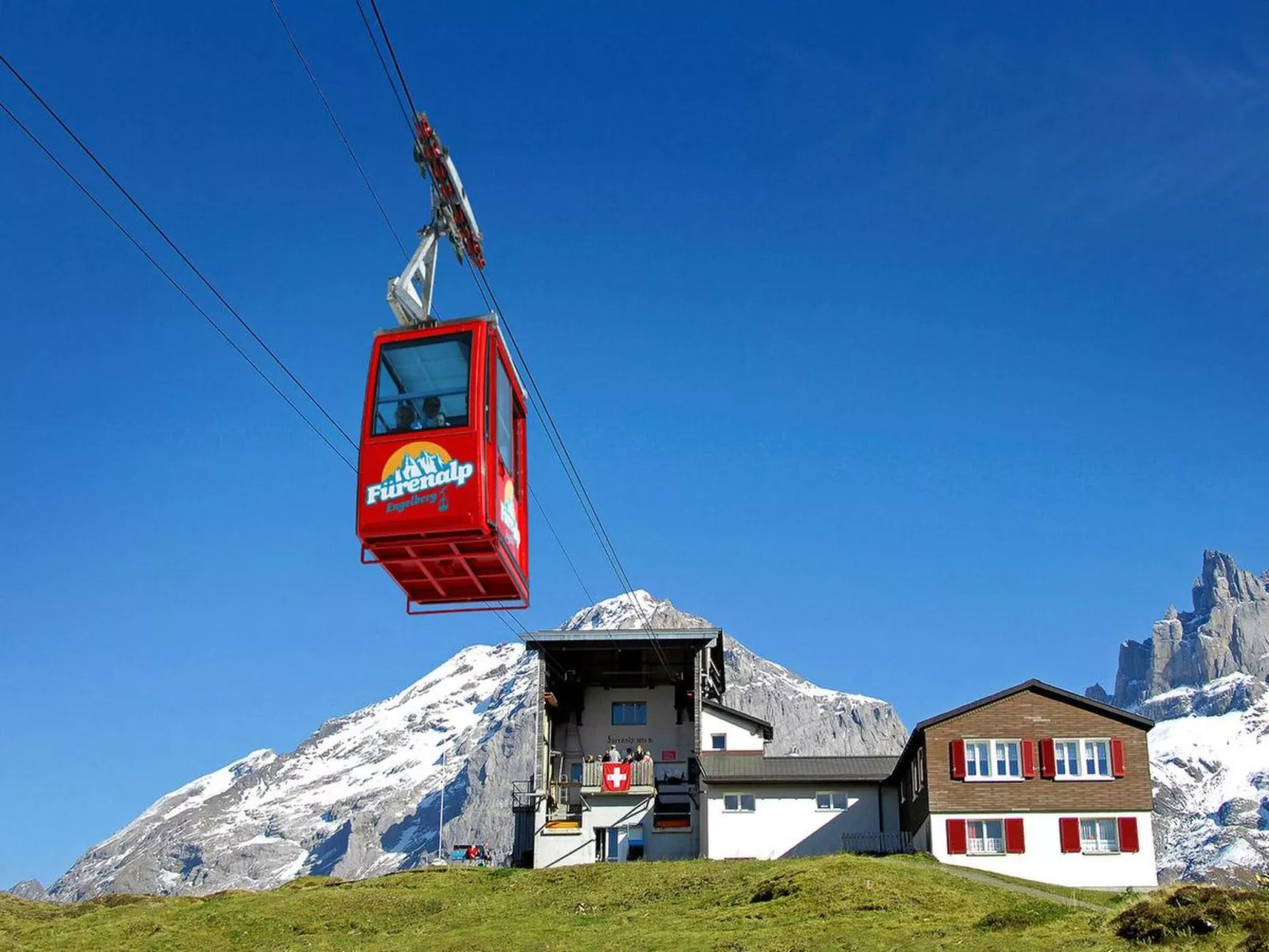 Alpenstrasse 1-Outside