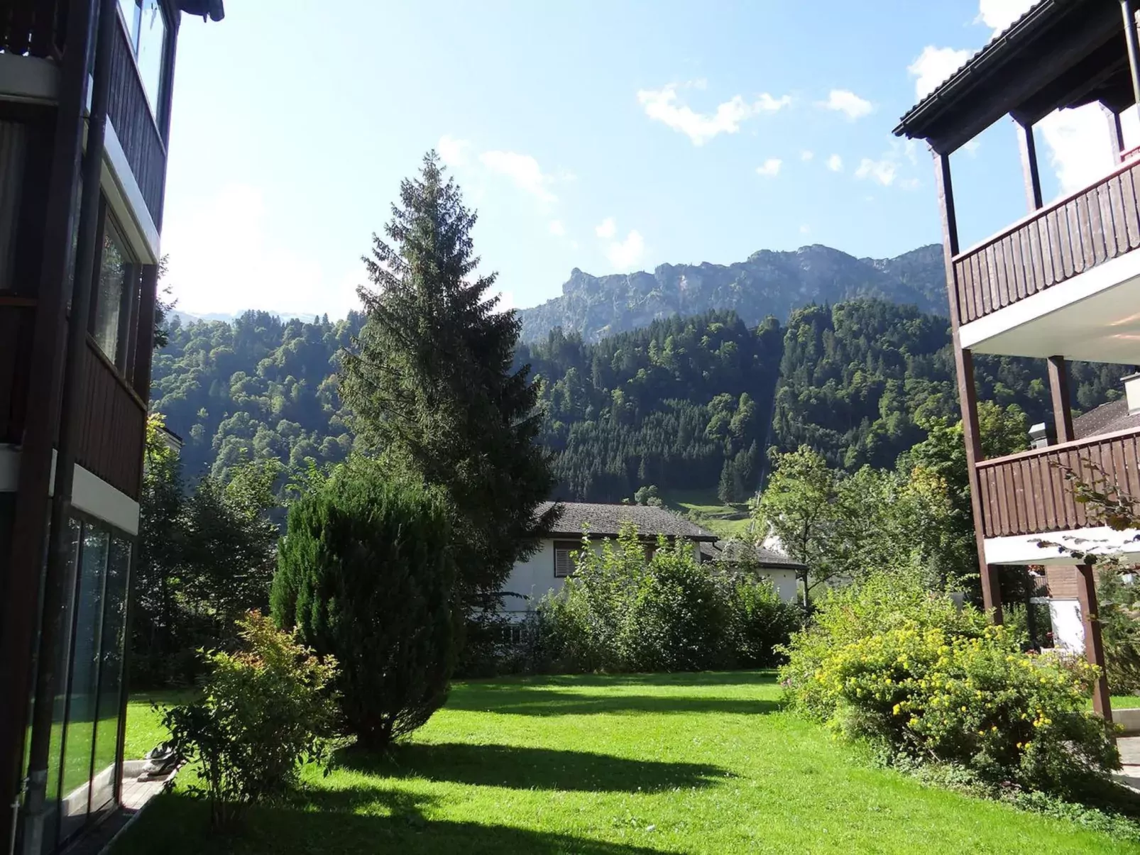 Dorfstrasse 53a-Dehors