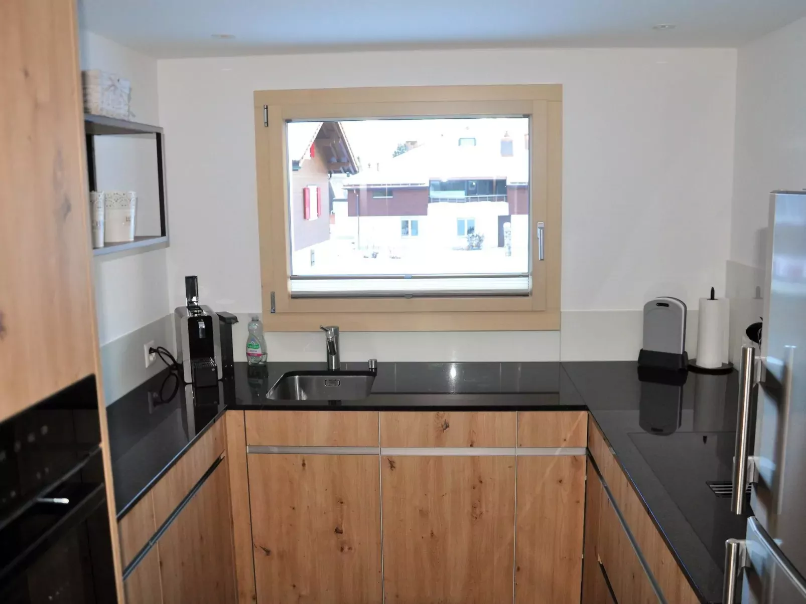 Chalet Fluegärtli-Drinnen