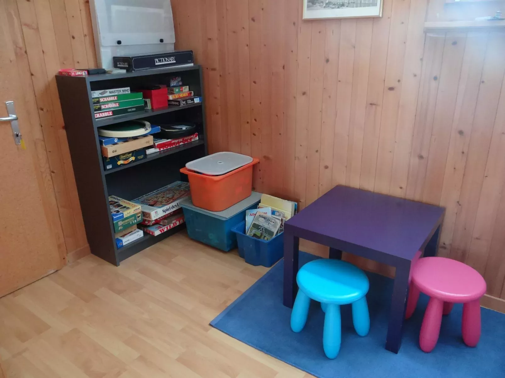 Chalet Fluegärtli-Drinnen