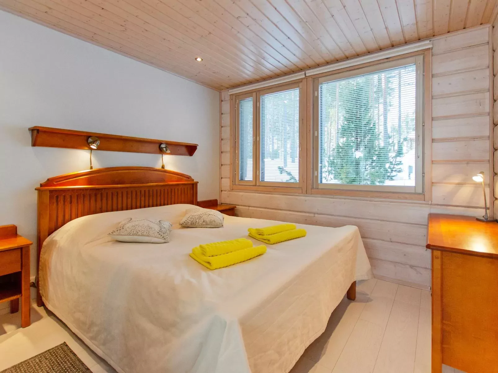 Pielislinna/loma-koli-Inside
