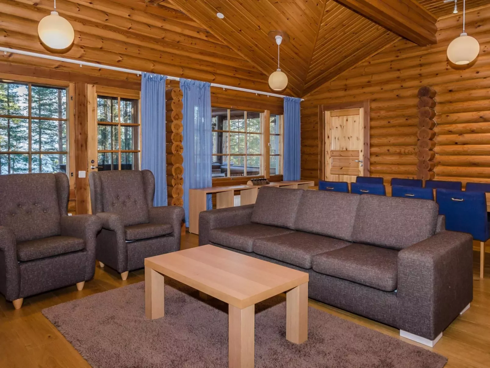 Villa käränkä-Inside