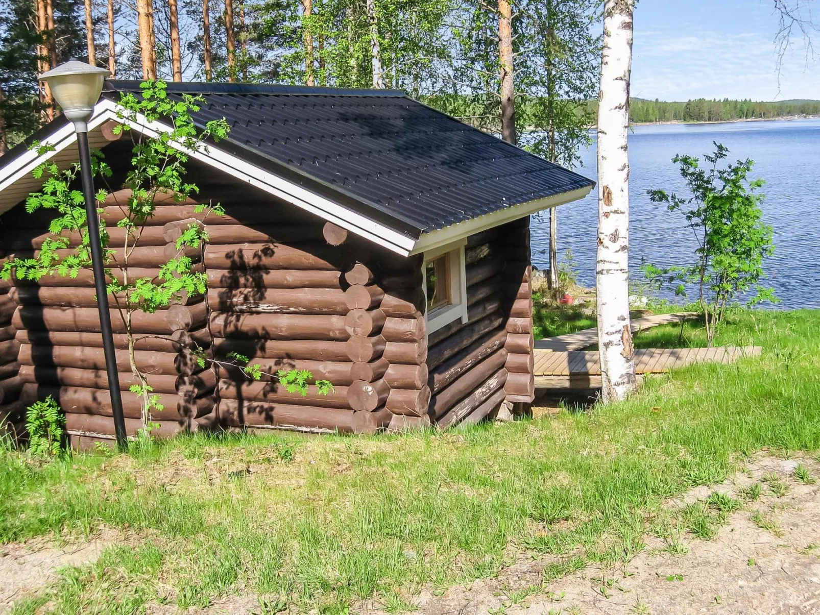 Pielislinna/savilahti-Outside