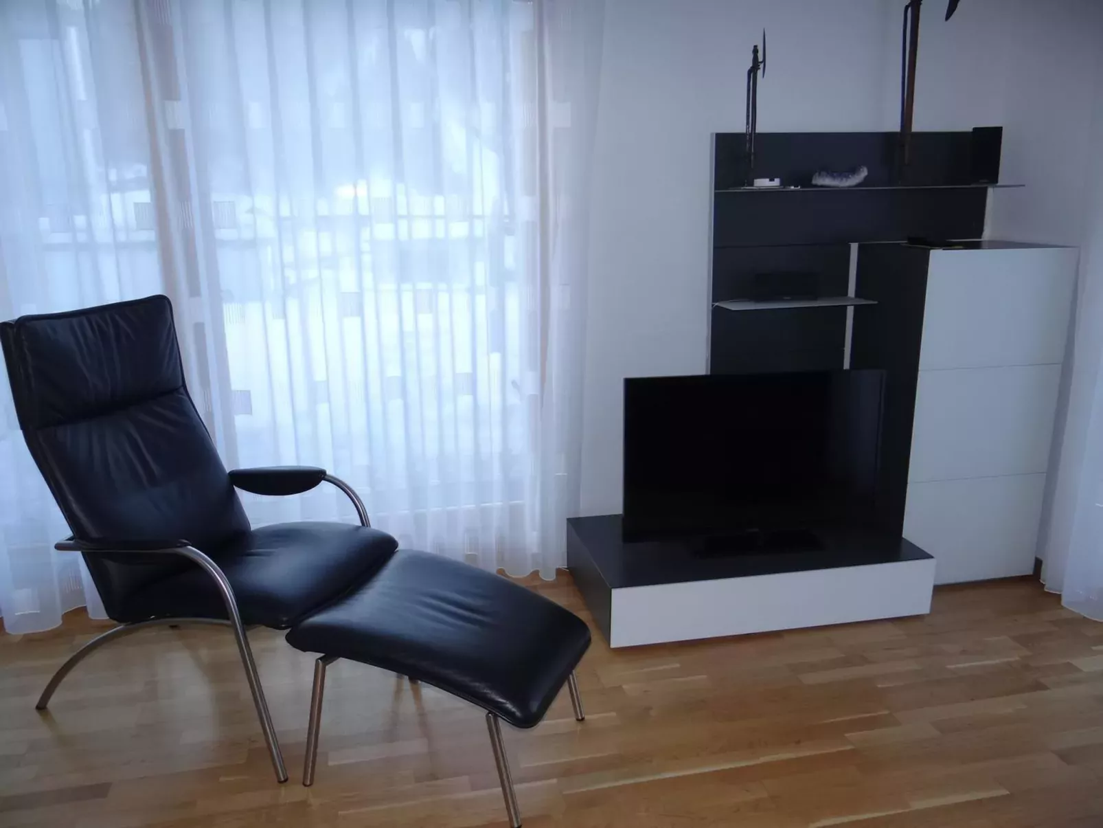 Dorfstrasse 7/42-Inside