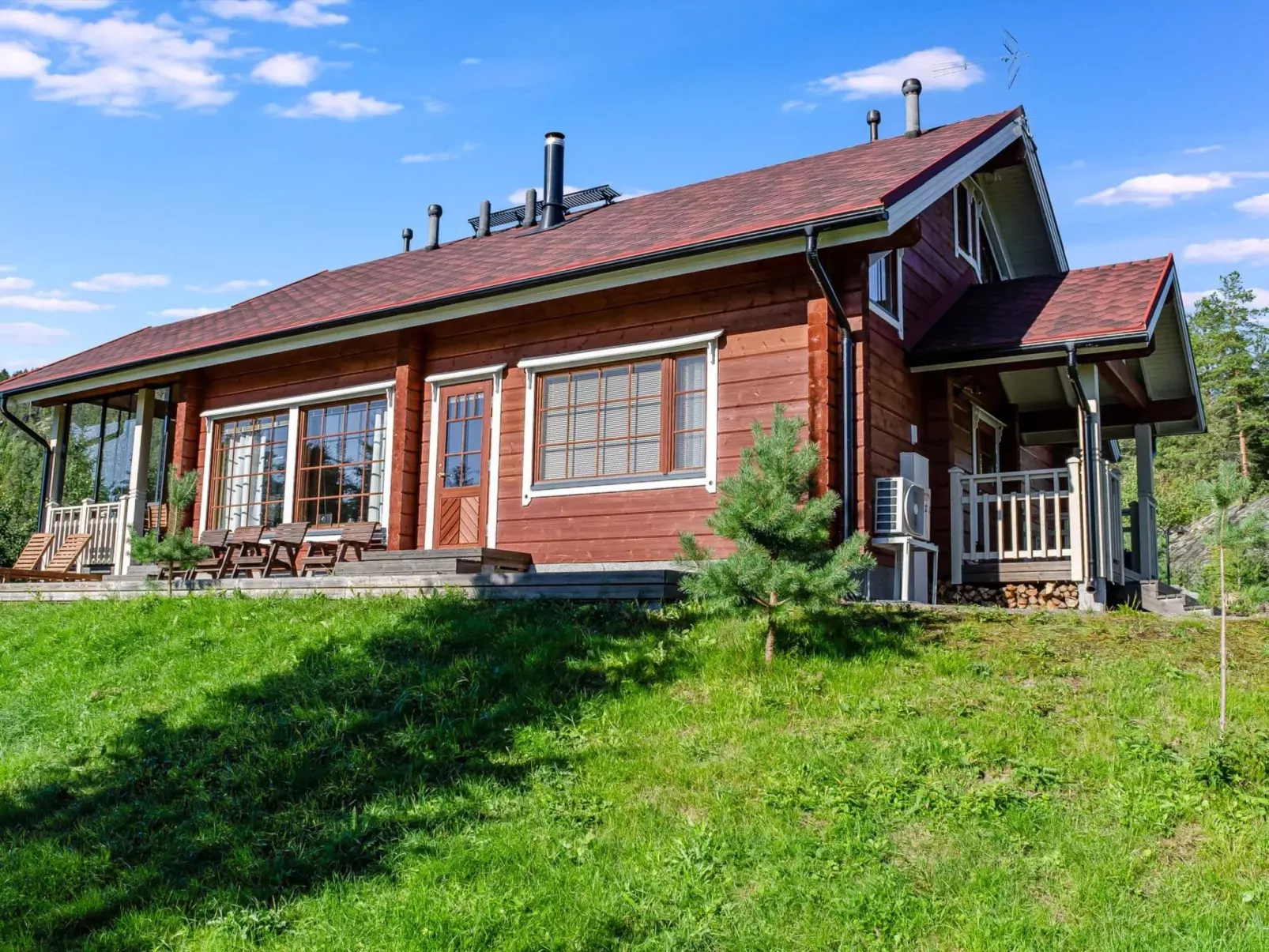 Villa hymy-Outside