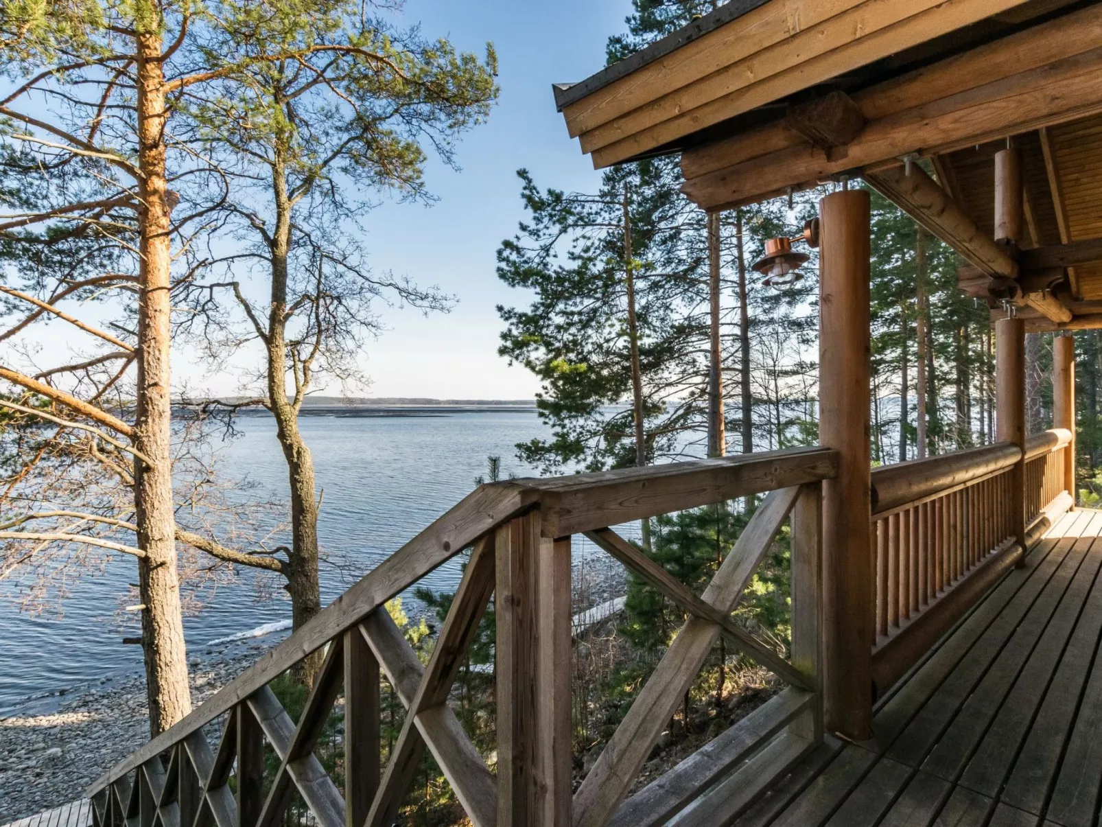 Roopenranta-Outside