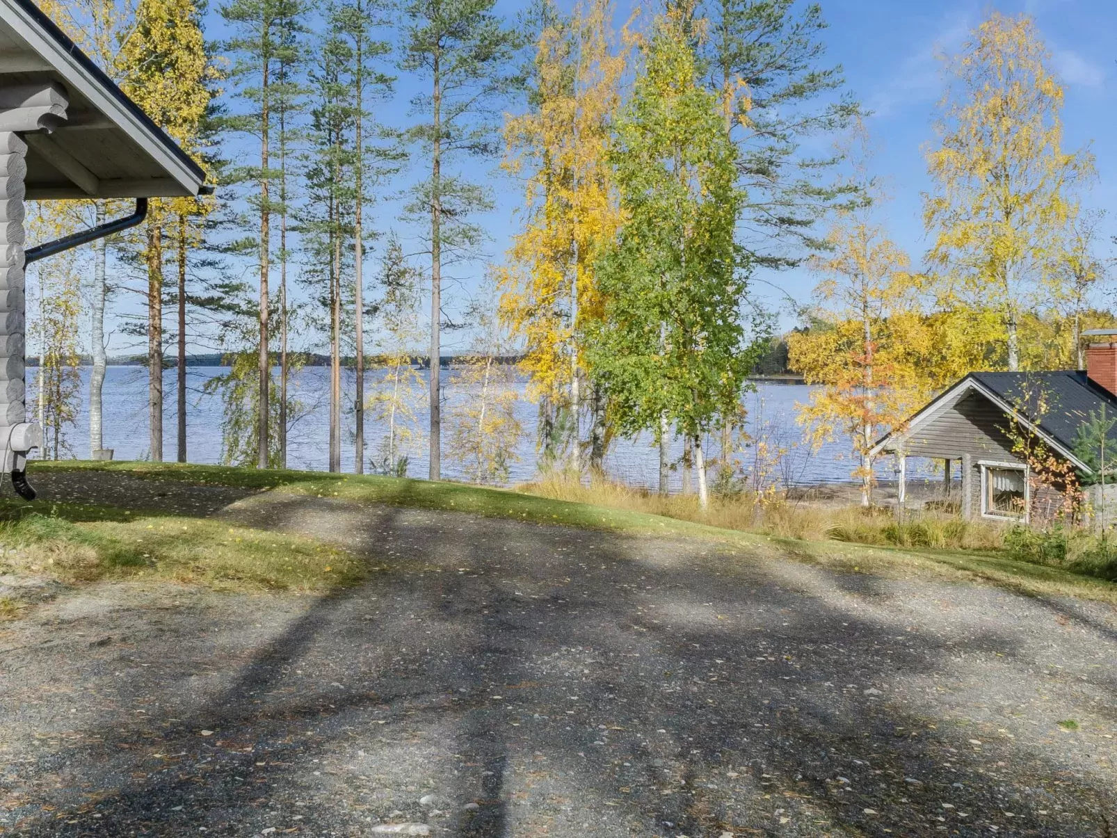Markenniemi-Outside