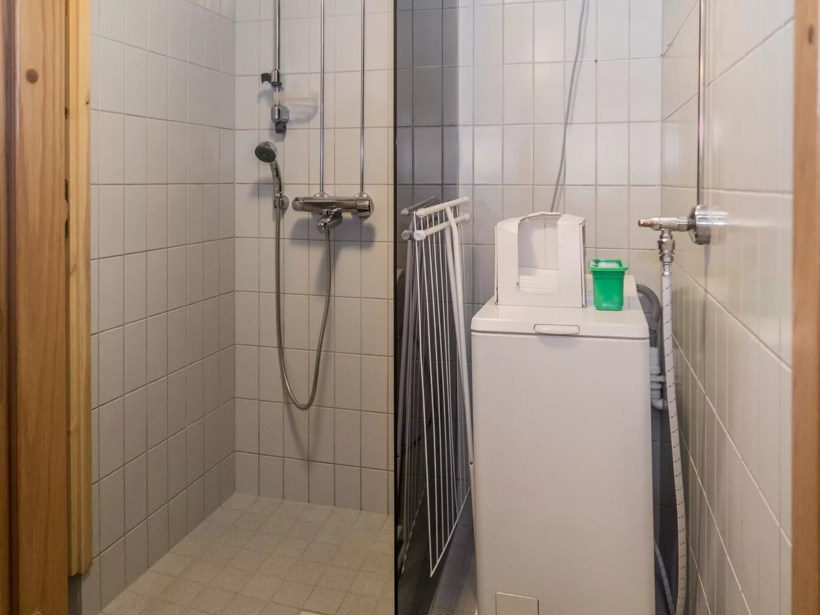 Karhunvartijan linna c24-Drinnen