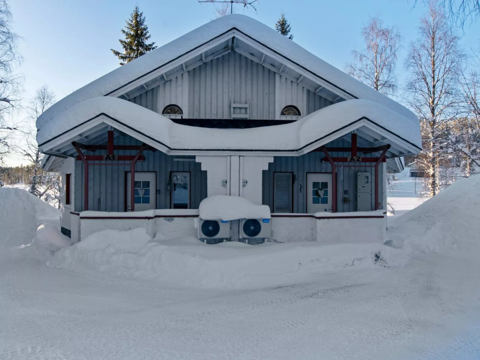 Hallantytär a2 paritalo