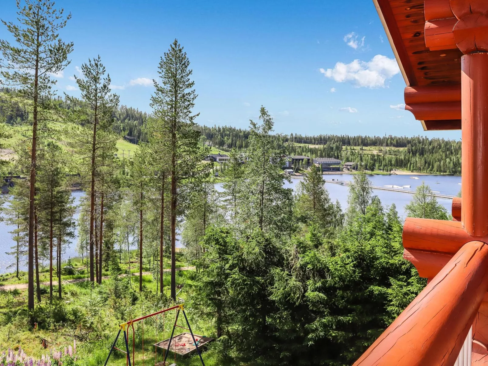 Tunturimaja 2 mökki-Draußen