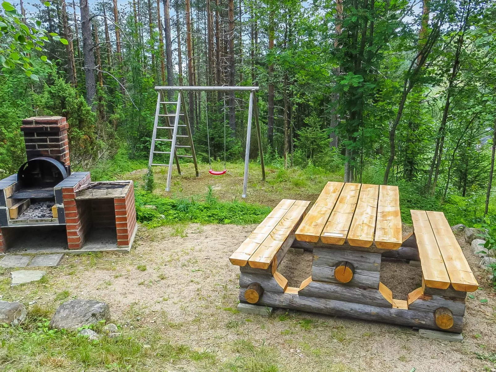 Ukkorinne mökki-Outside