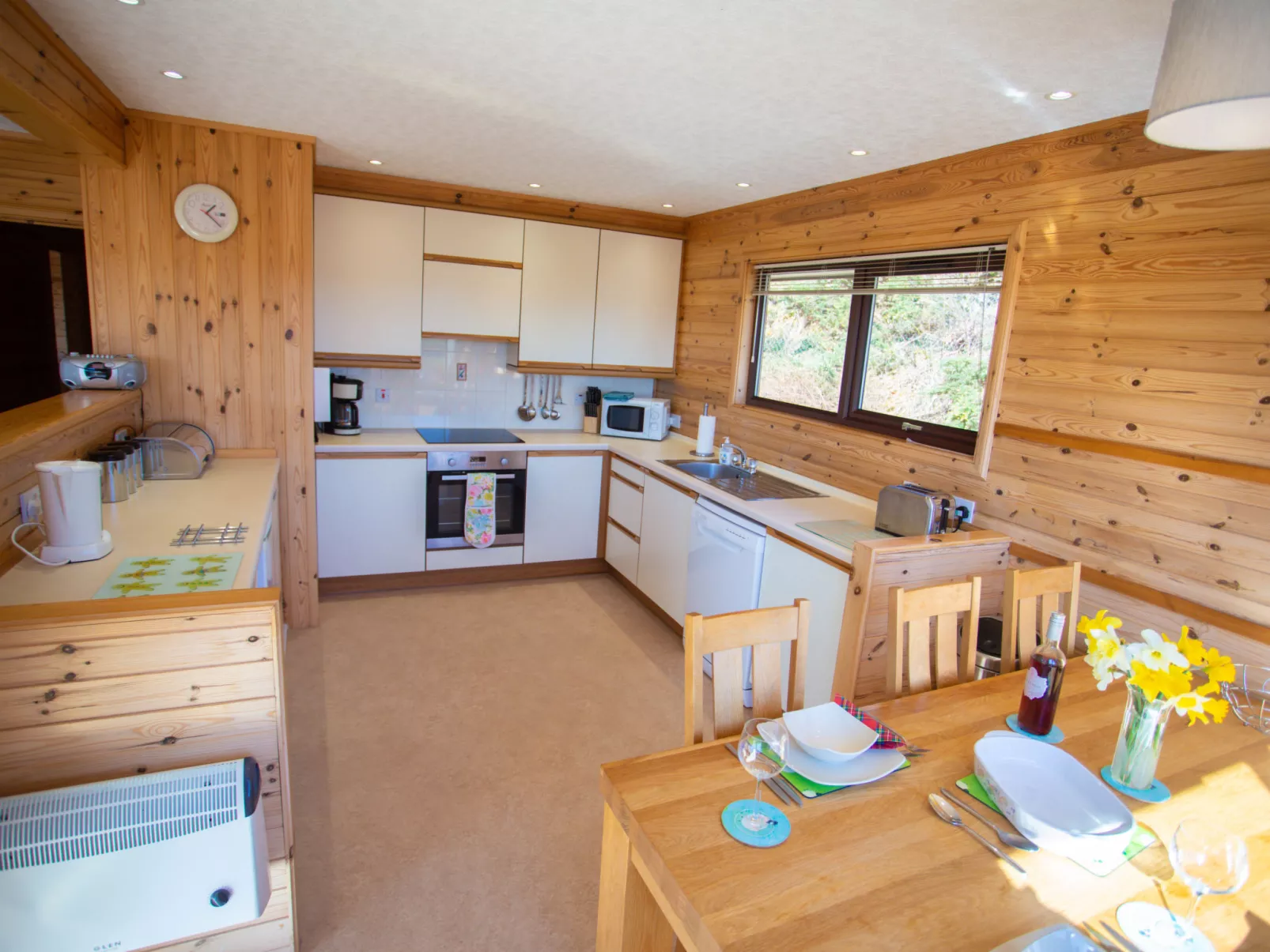 Achmony Secluded Westend-Dedans