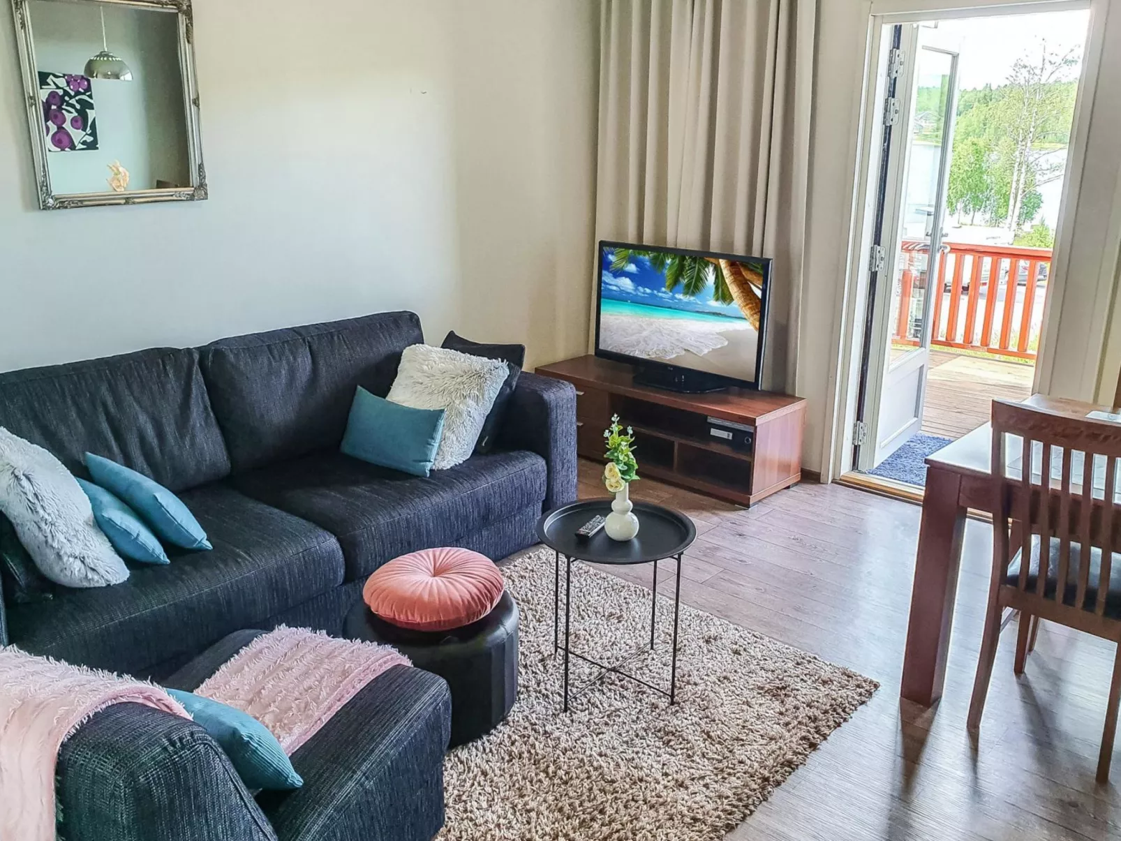 Skivillas 47 ukkohalla (a1)-Inside