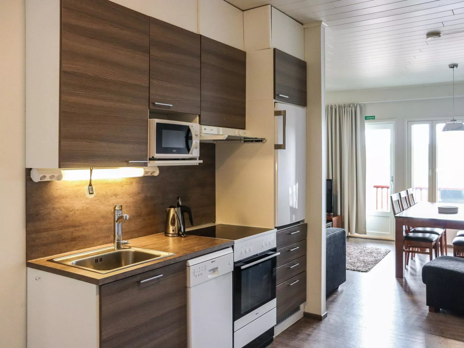 Skivillas 47 ukkohalla (a7)-Inside