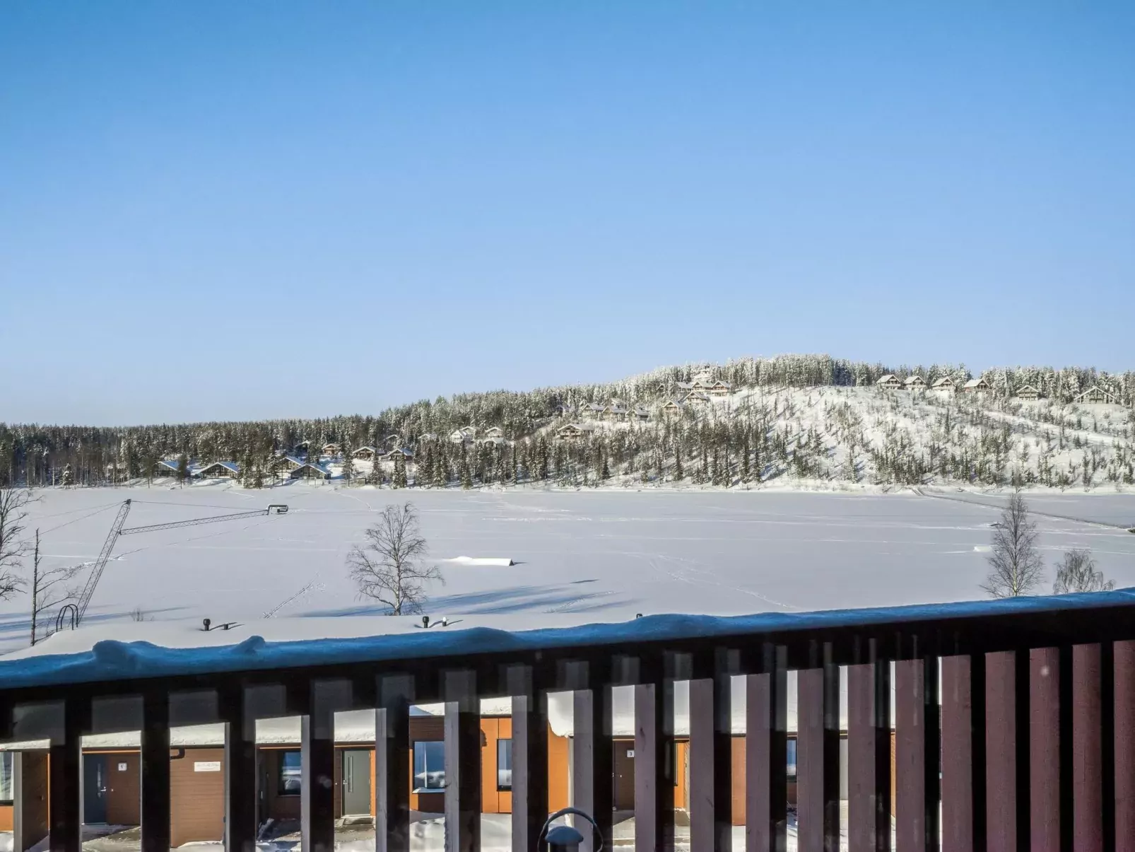 Skivillas 61 ukkohalla (b2)-Outside
