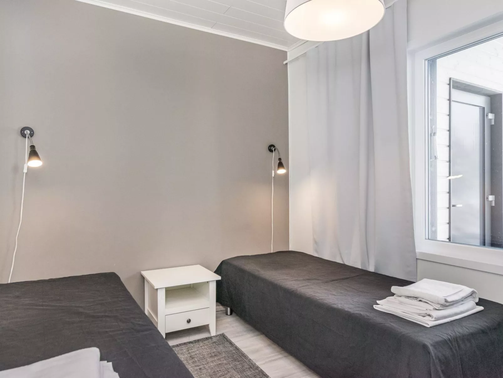 Skivillas paljakka 5. (3mh)-Drinnen