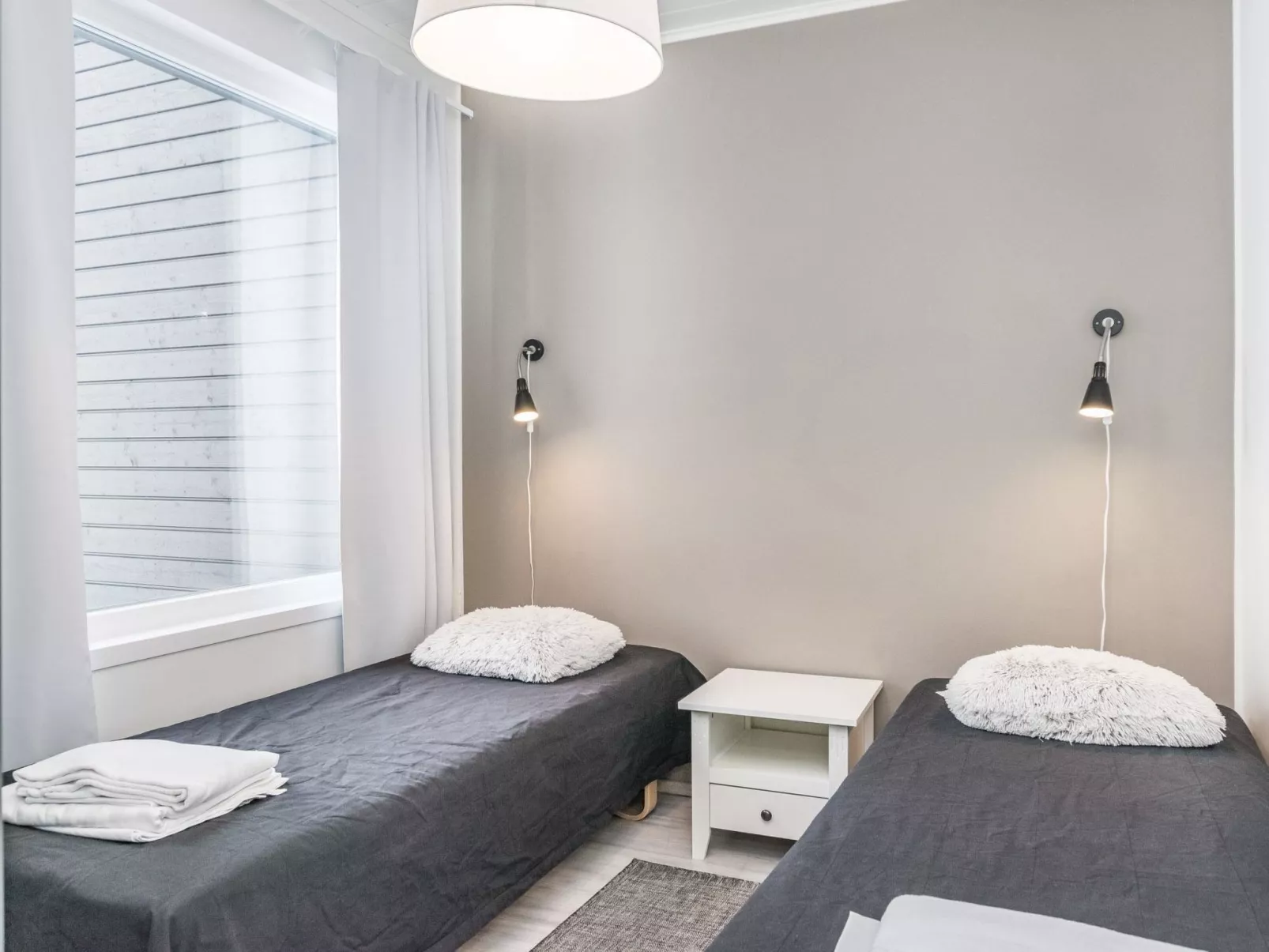 Skivillas paljakka 5. (3mh)-Drinnen