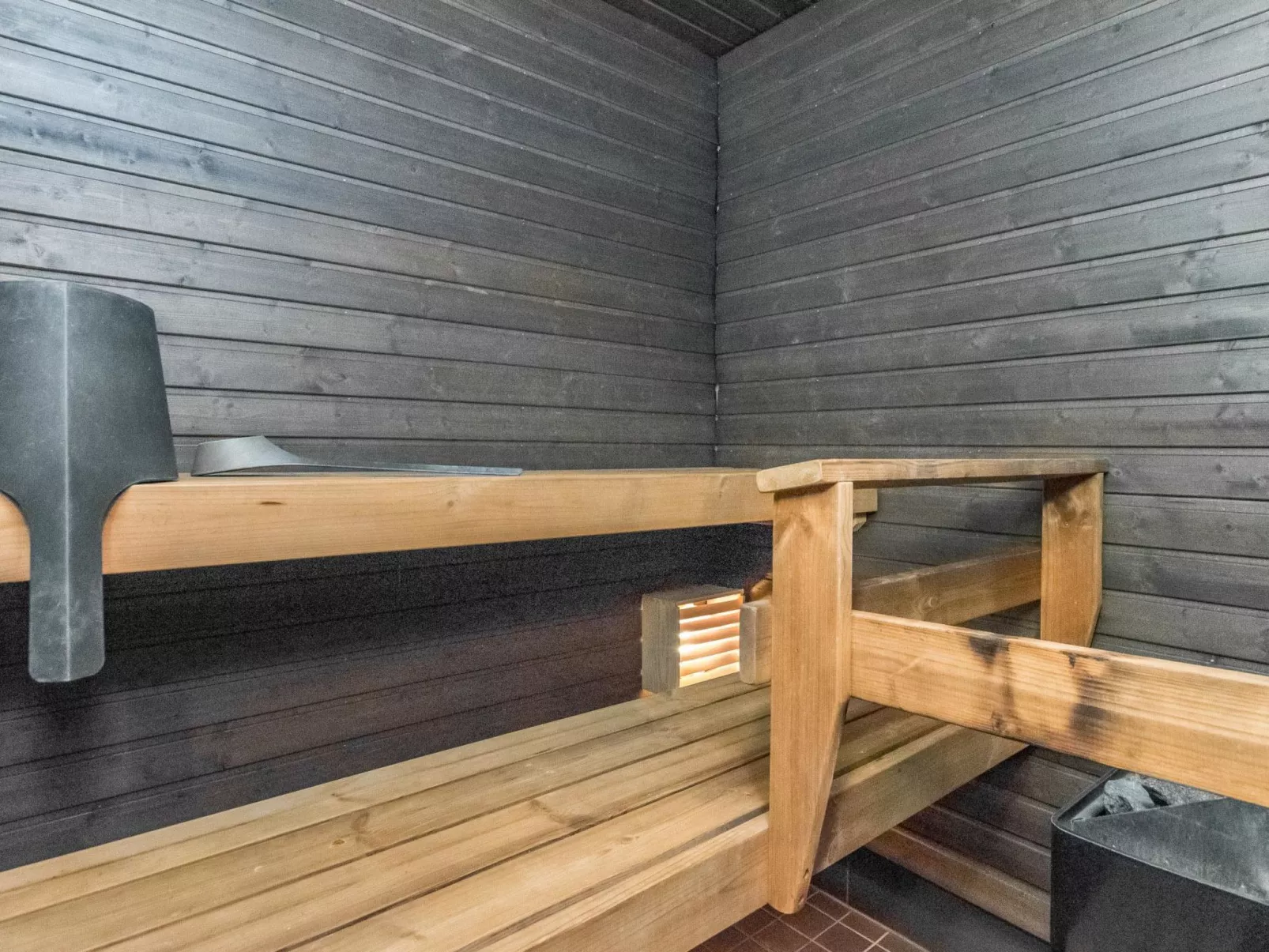 Skivillas paljakka 5. (3mh)-Drinnen