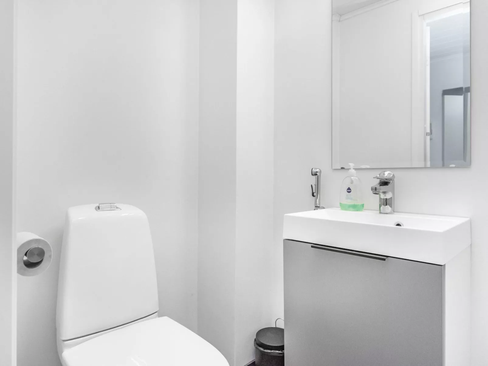 Skivillas paljakka 5. (3mh)-Drinnen