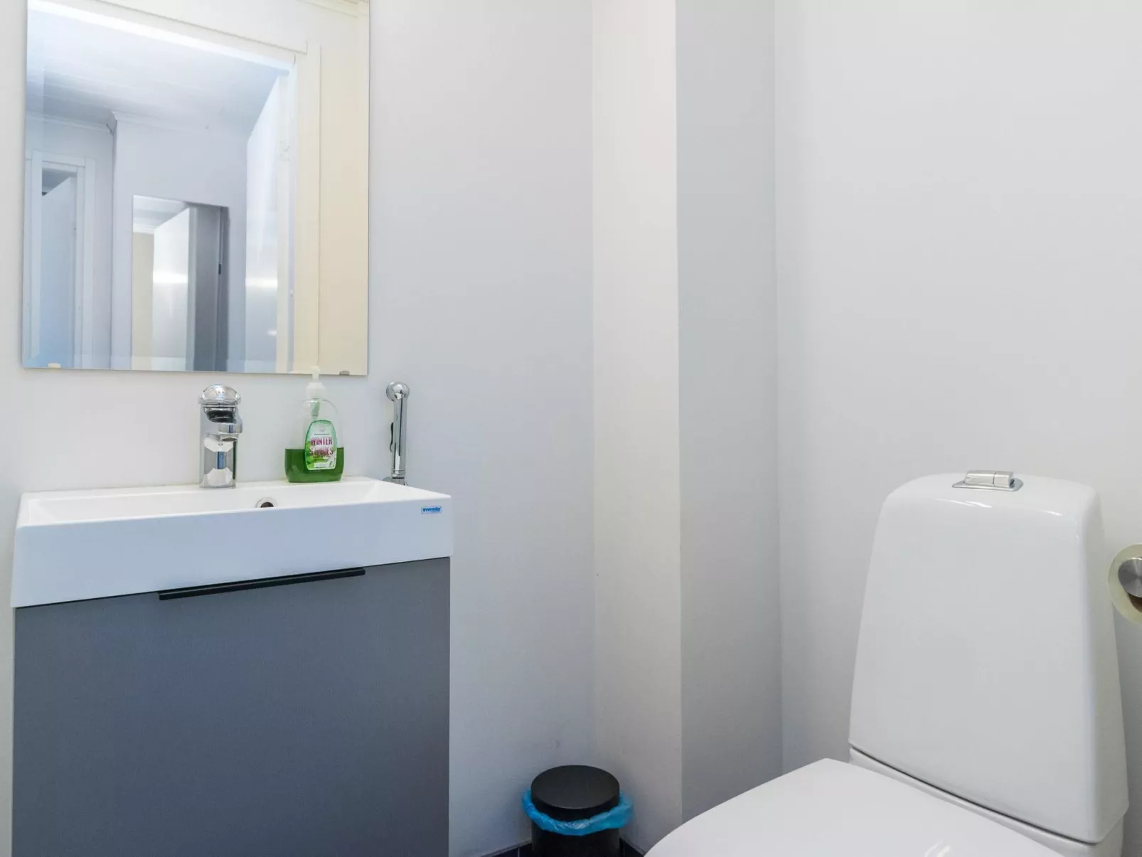 Skivillas paljakka 8. (3mh)-Drinnen